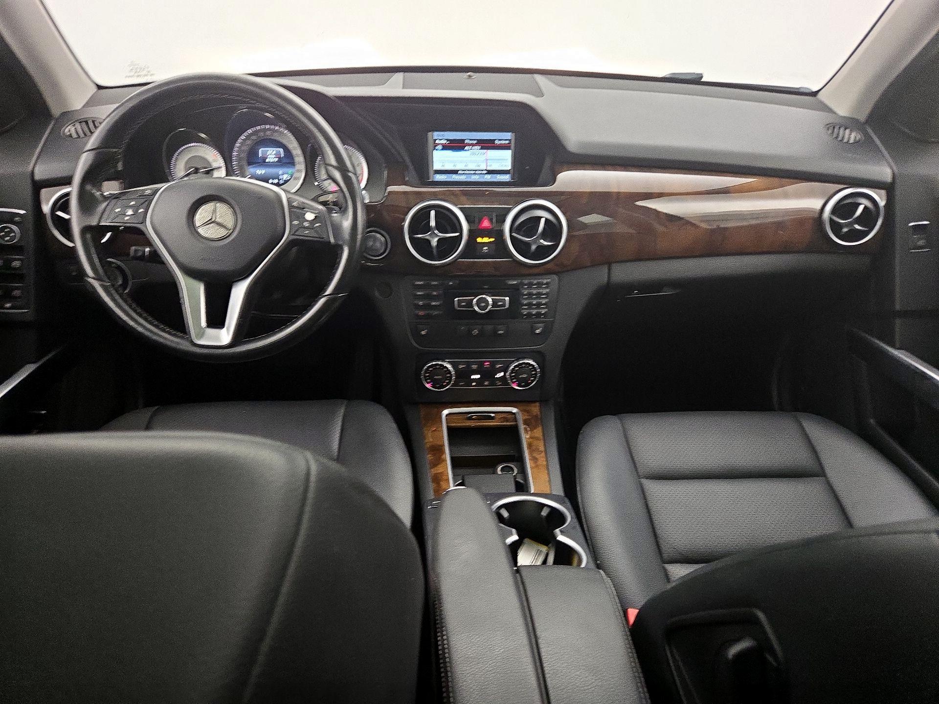 Thumbnail: 2015 Mercedes-Benz GLK - 9