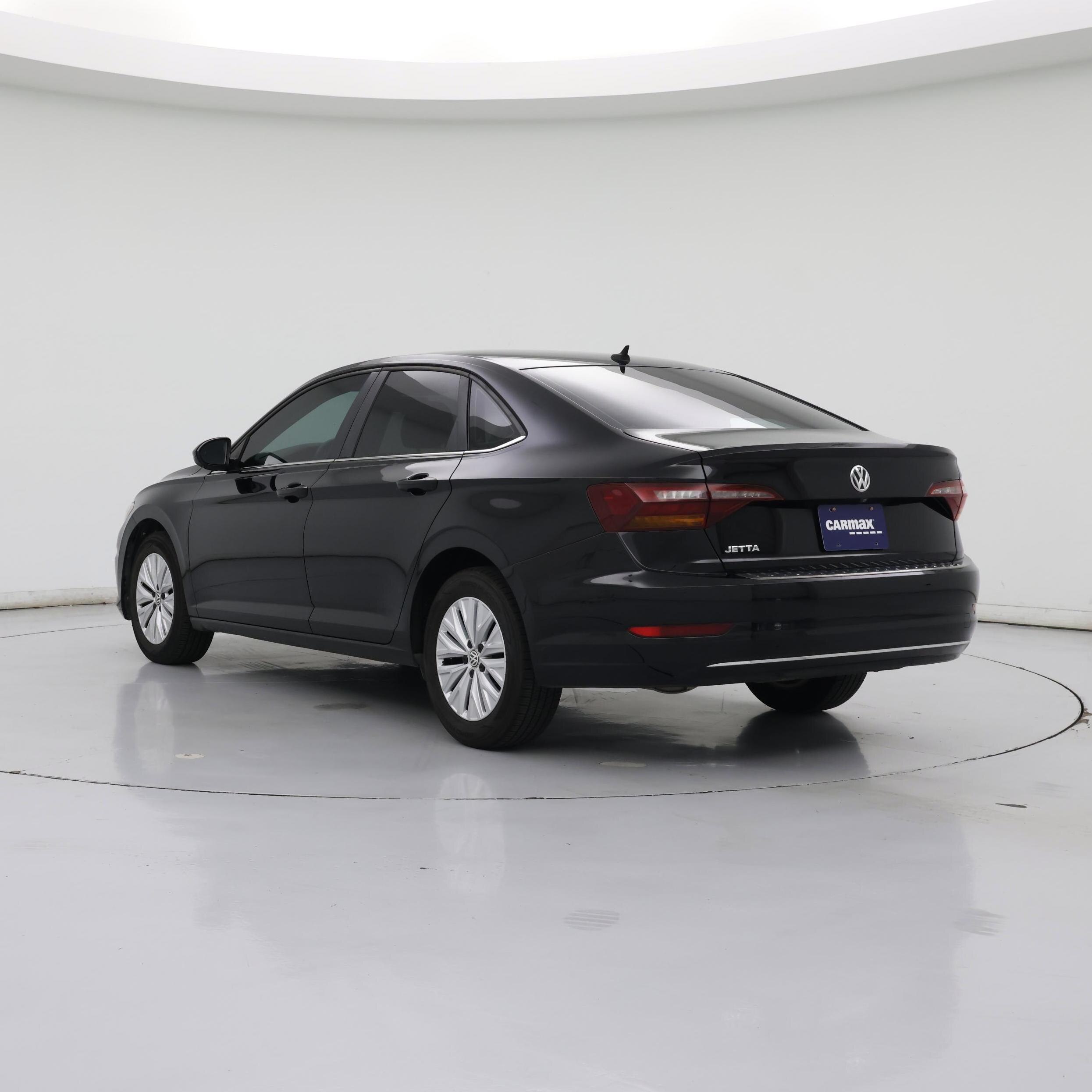 Thumbnail: 2019 Volkswagen Jetta - 2