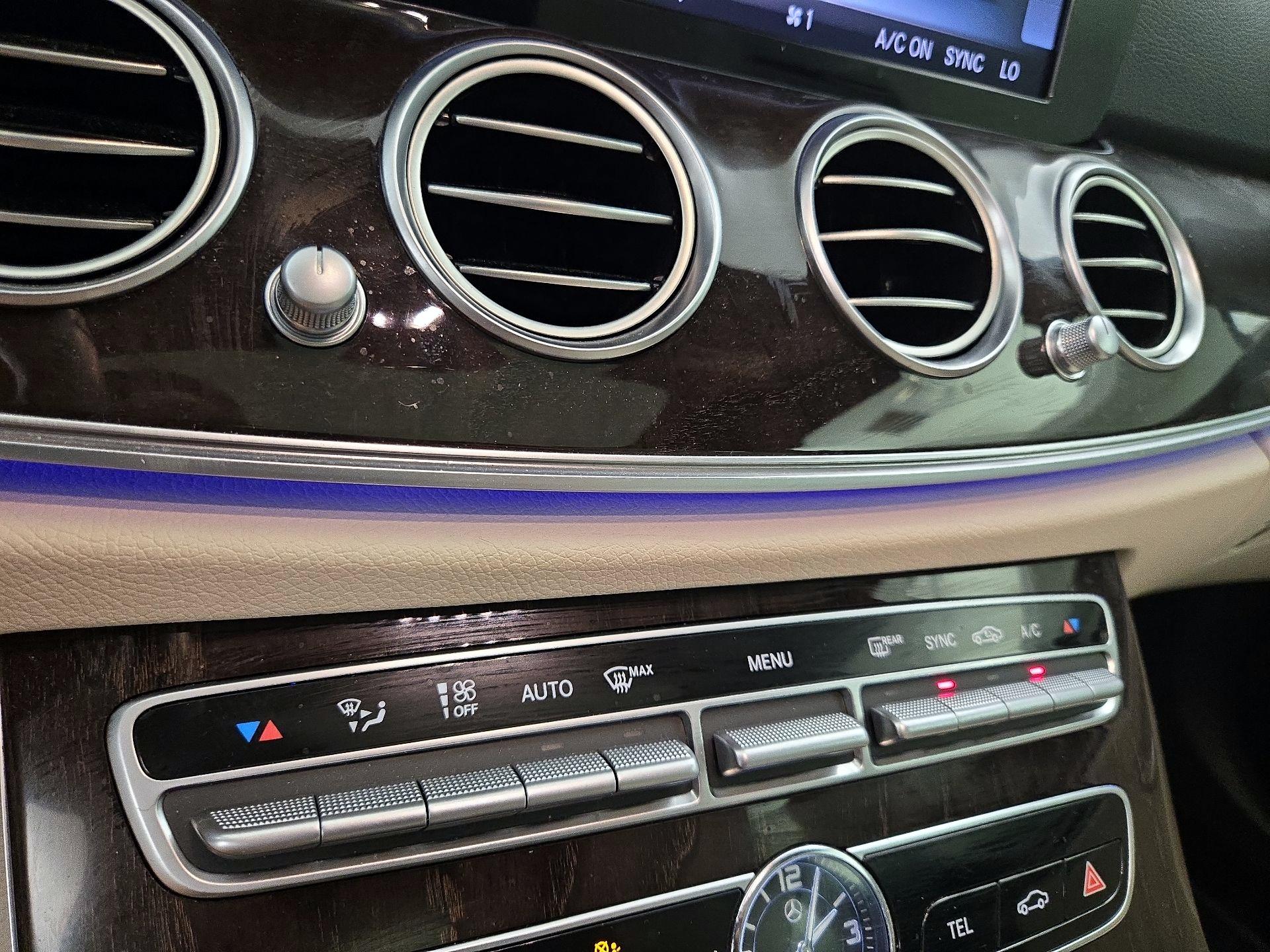 Thumbnail: 2019 Mercedes-Benz E-Class - 17