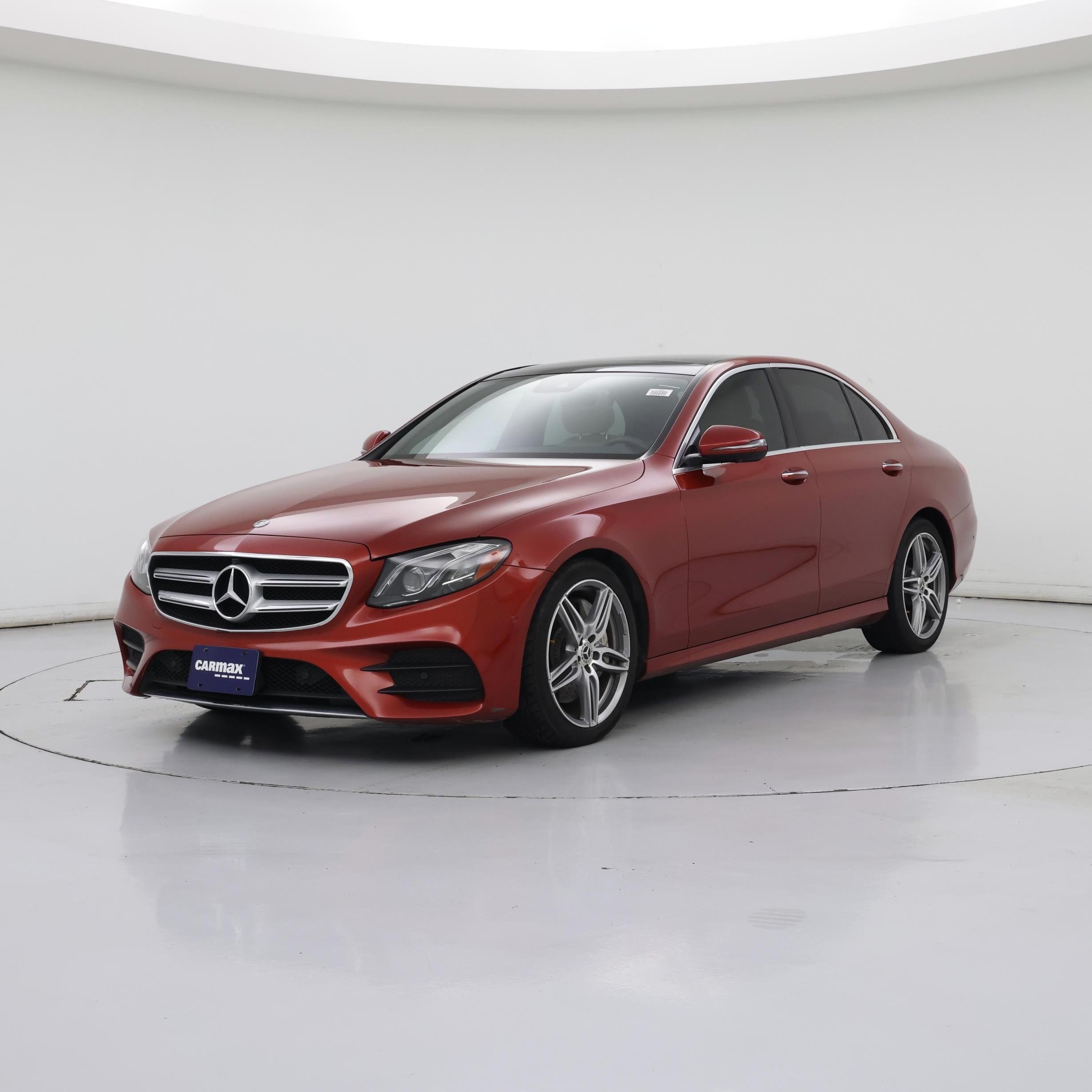 Thumbnail: 2019 Mercedes-Benz E-Class - 4