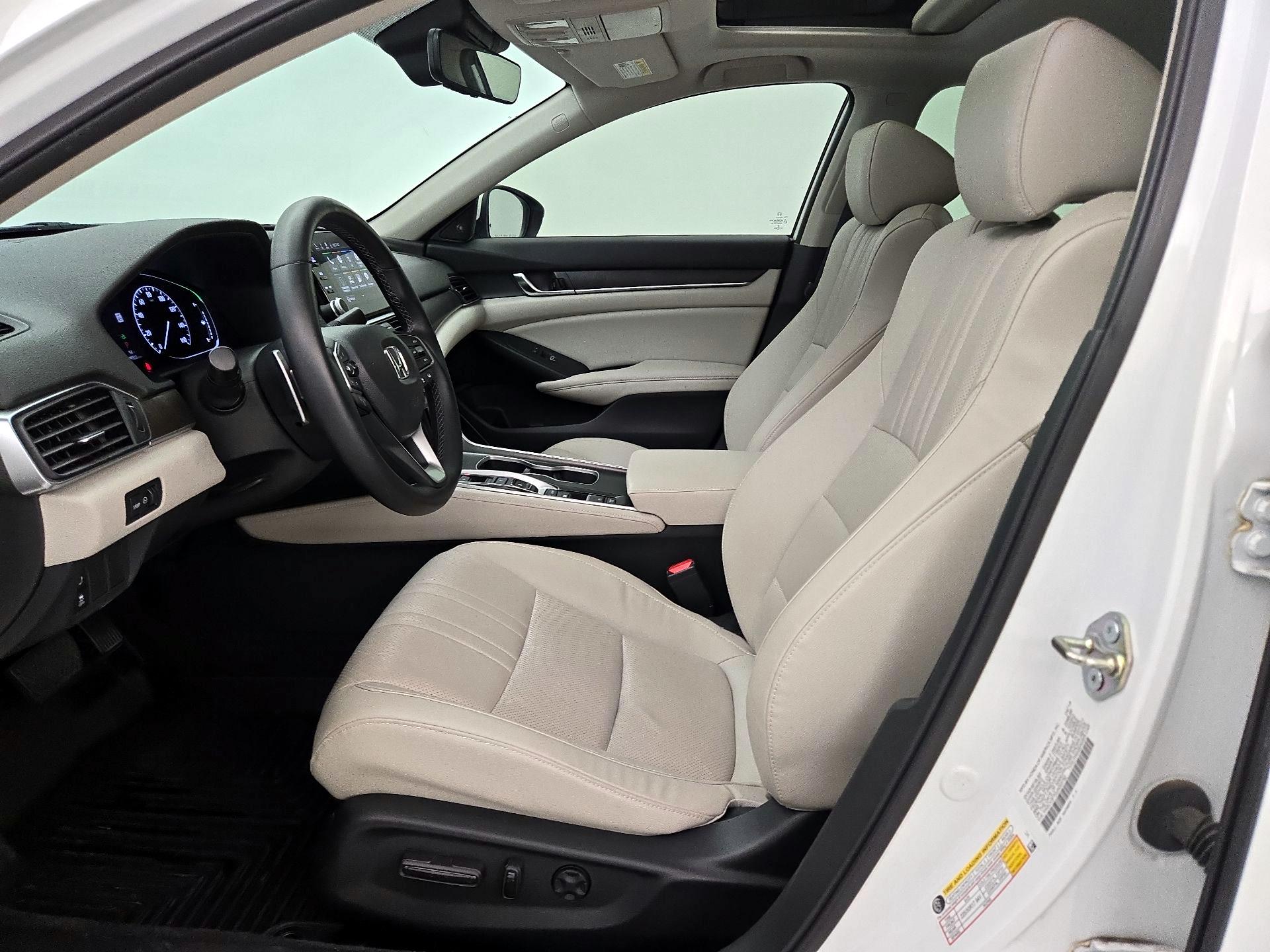Thumbnail: 2018 Honda Accord - 11