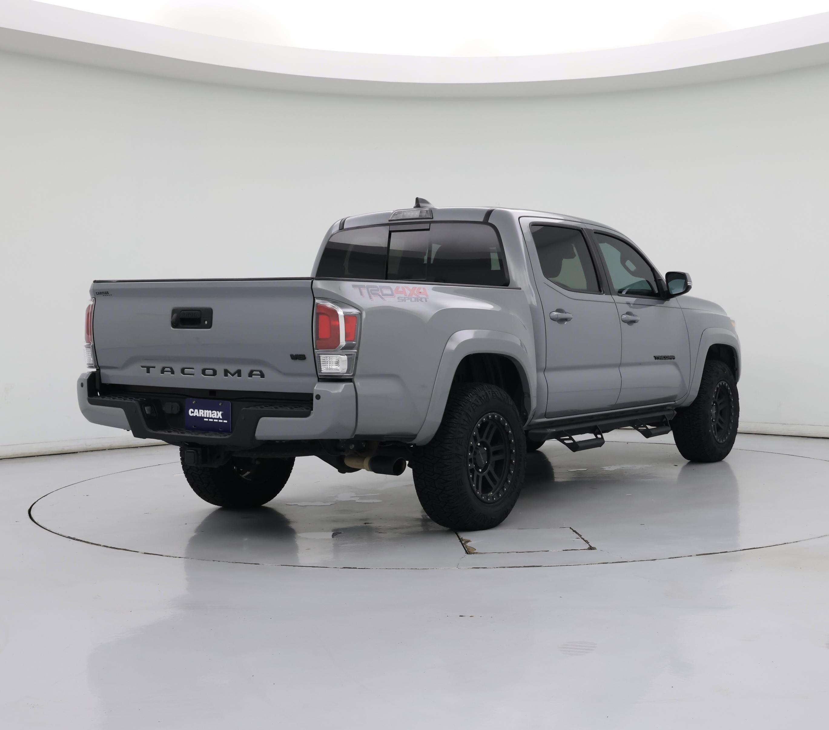 Thumbnail: 2021 Toyota Tacoma - 8