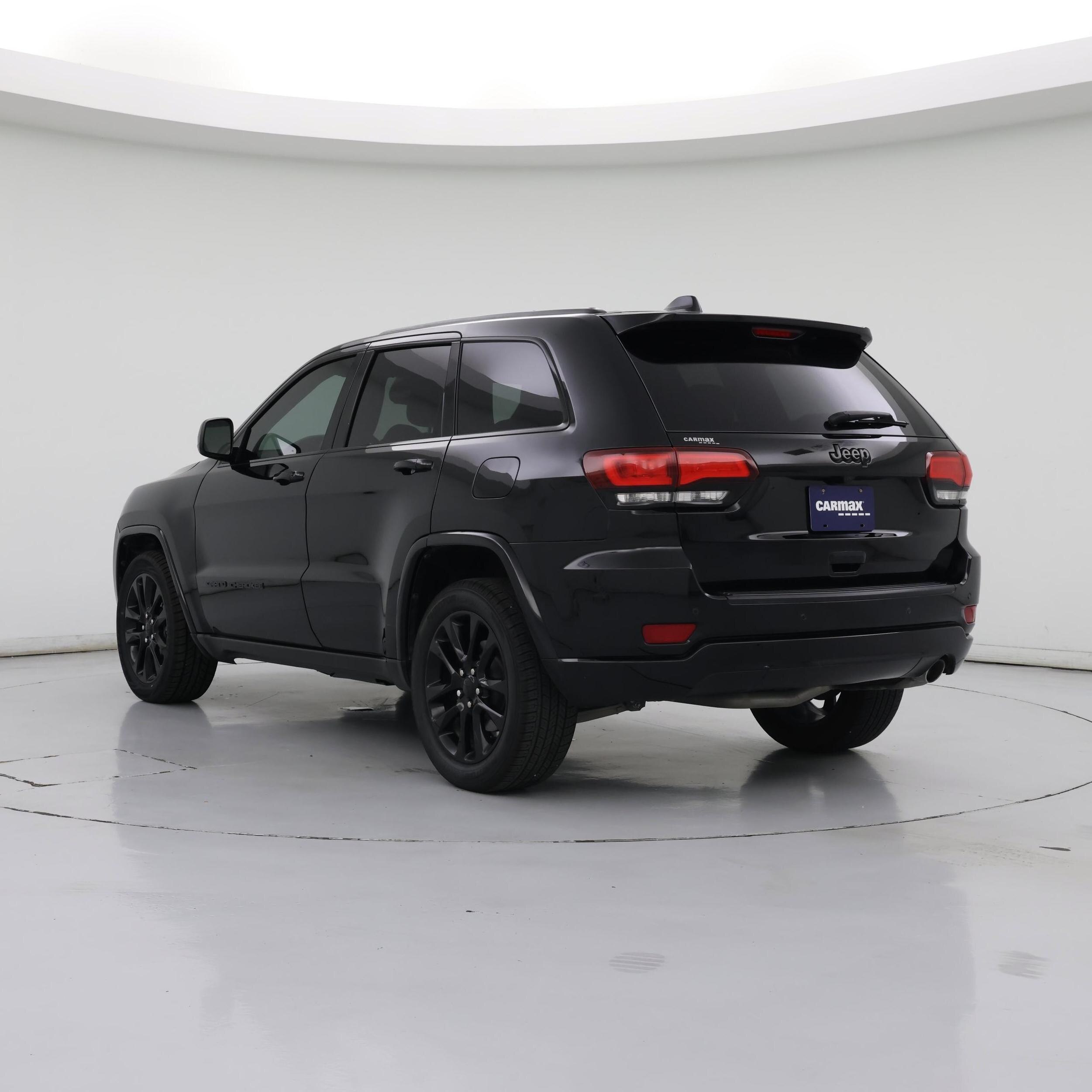 Thumbnail: 2020 Jeep Grand Cherokee - 2