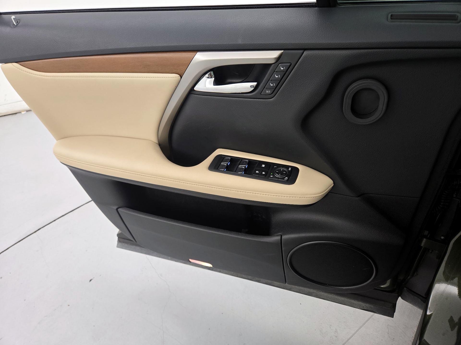 Thumbnail: 2021 Lexus RX - 12