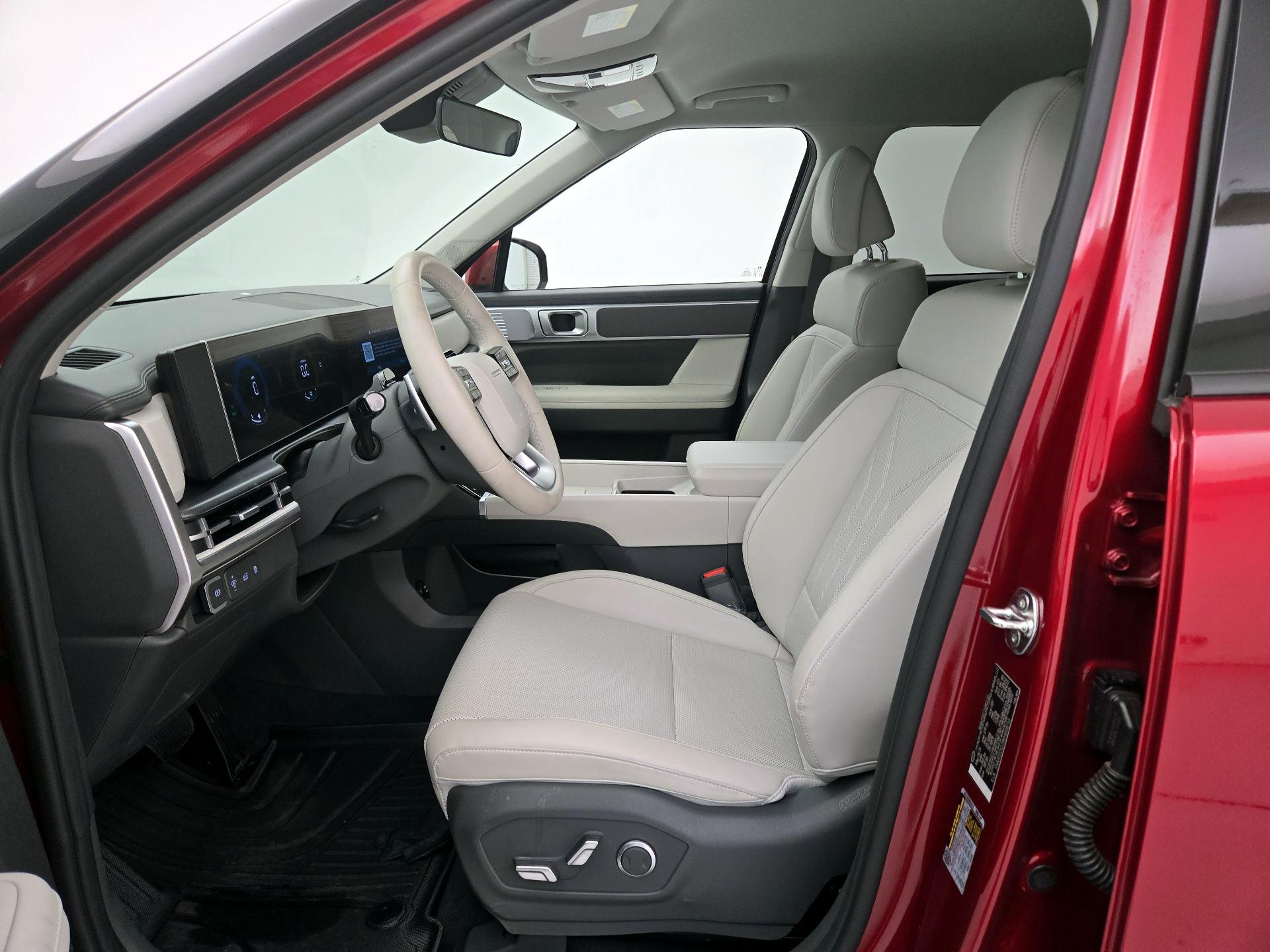 Thumbnail: 2024 Hyundai Santa Fe - 11
