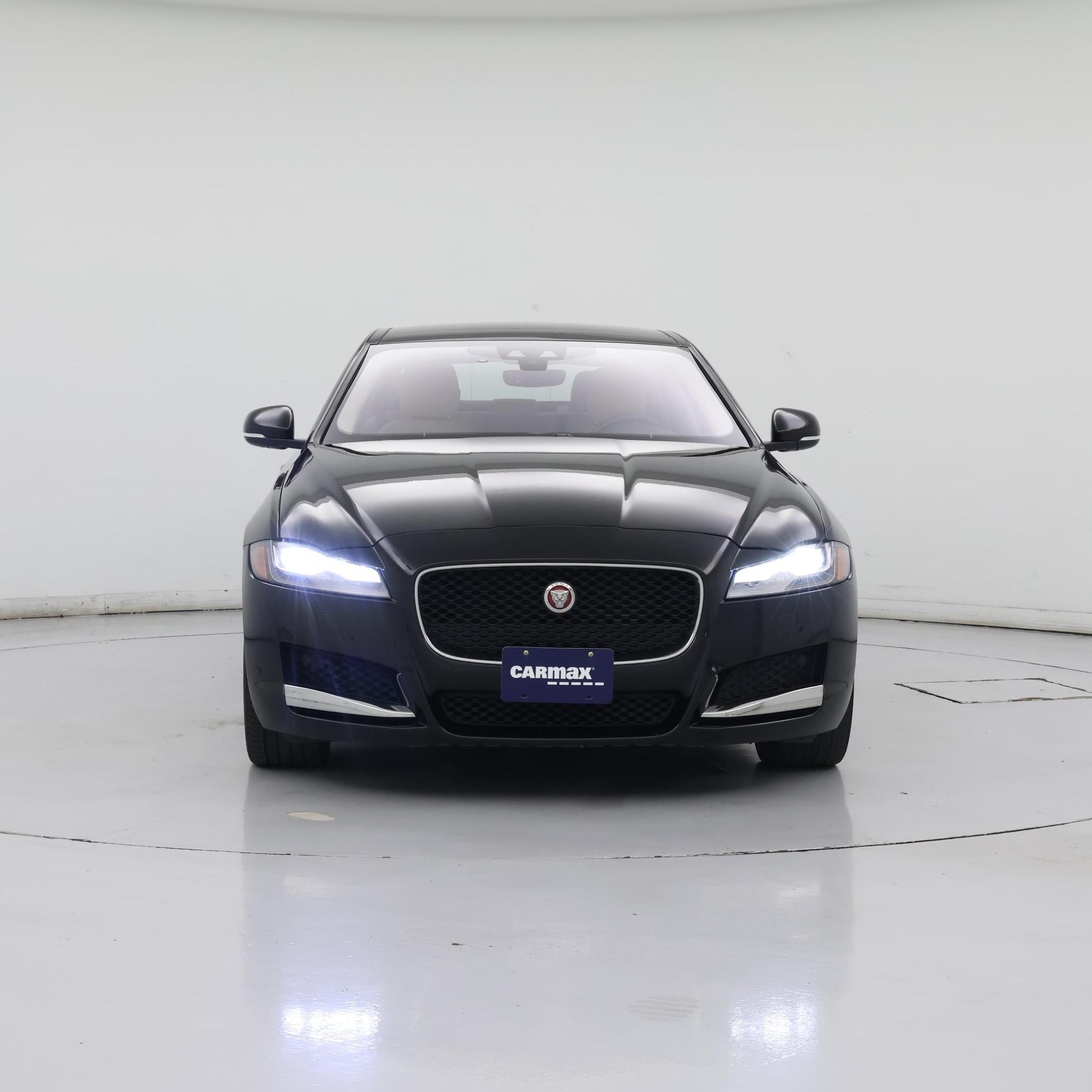 Thumbnail: 2020 Jaguar XF - 5