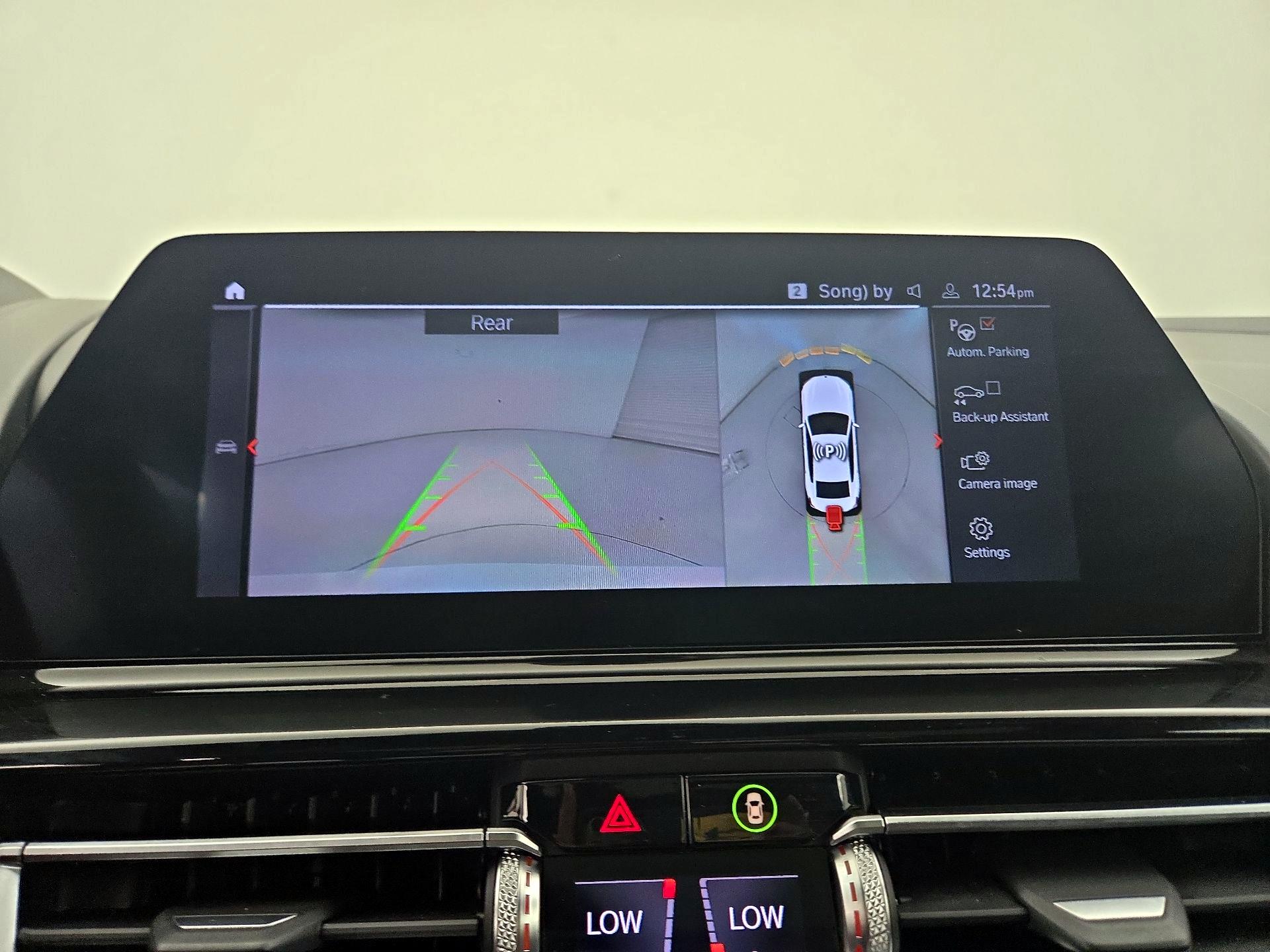 Thumbnail: 2020 BMW 8 Series - 15