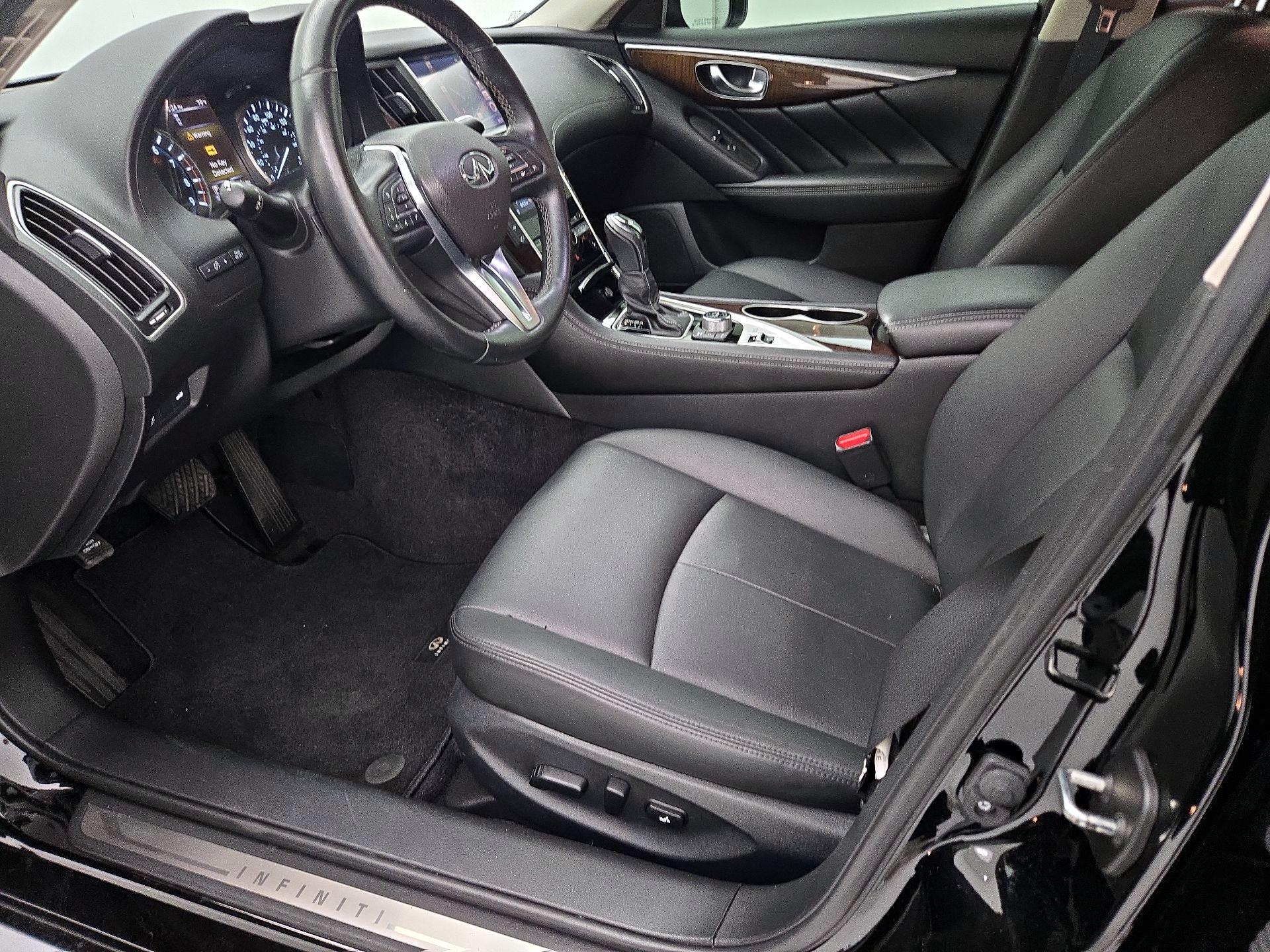 Thumbnail: 2019 INFINITI Q50 - 11