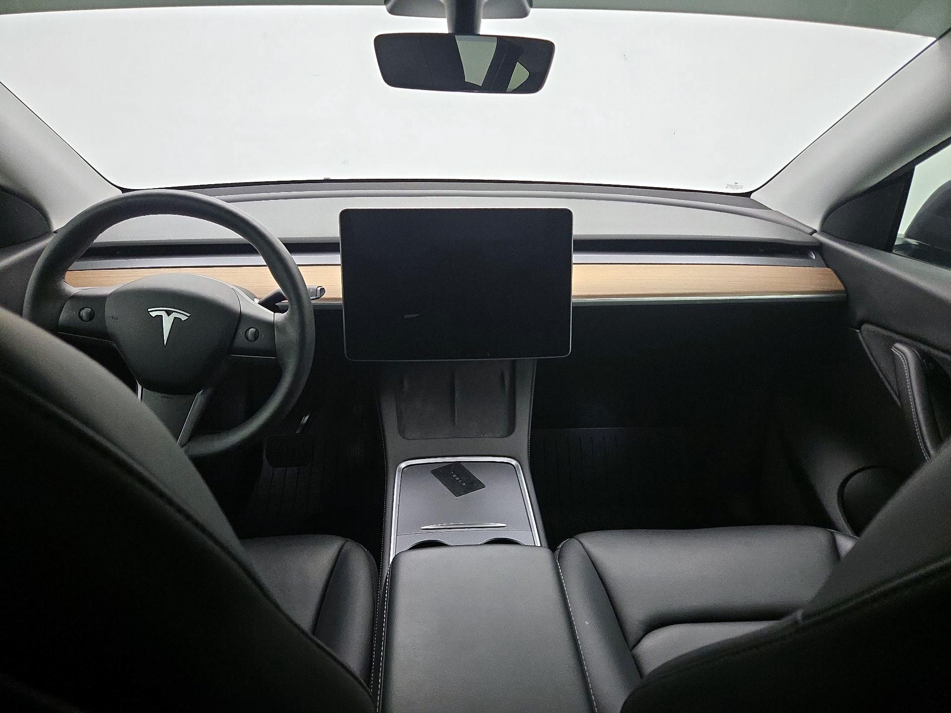 Thumbnail: 2021 Tesla Model Y - 9