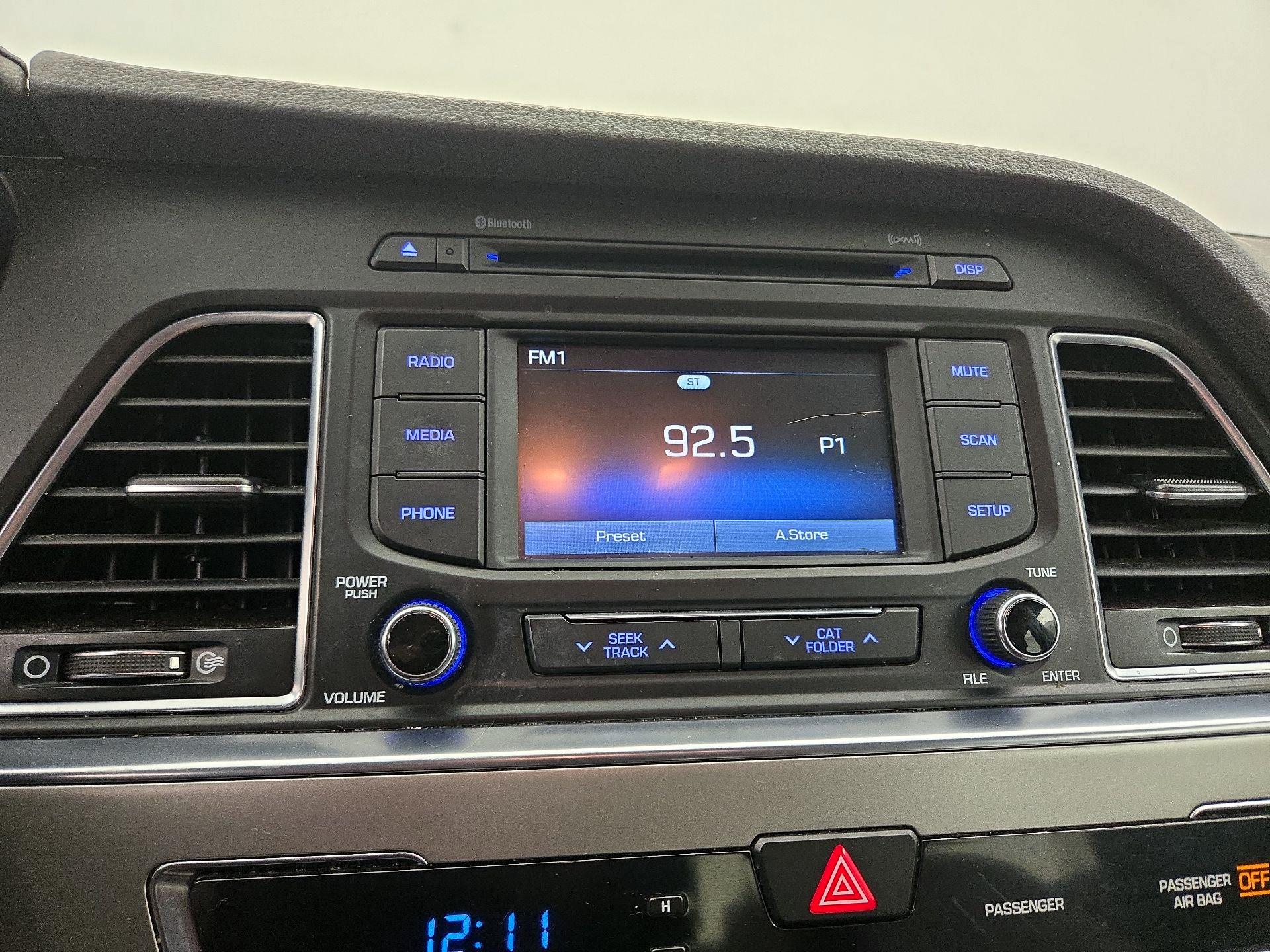 Thumbnail: 2015 Hyundai Sonata - 15