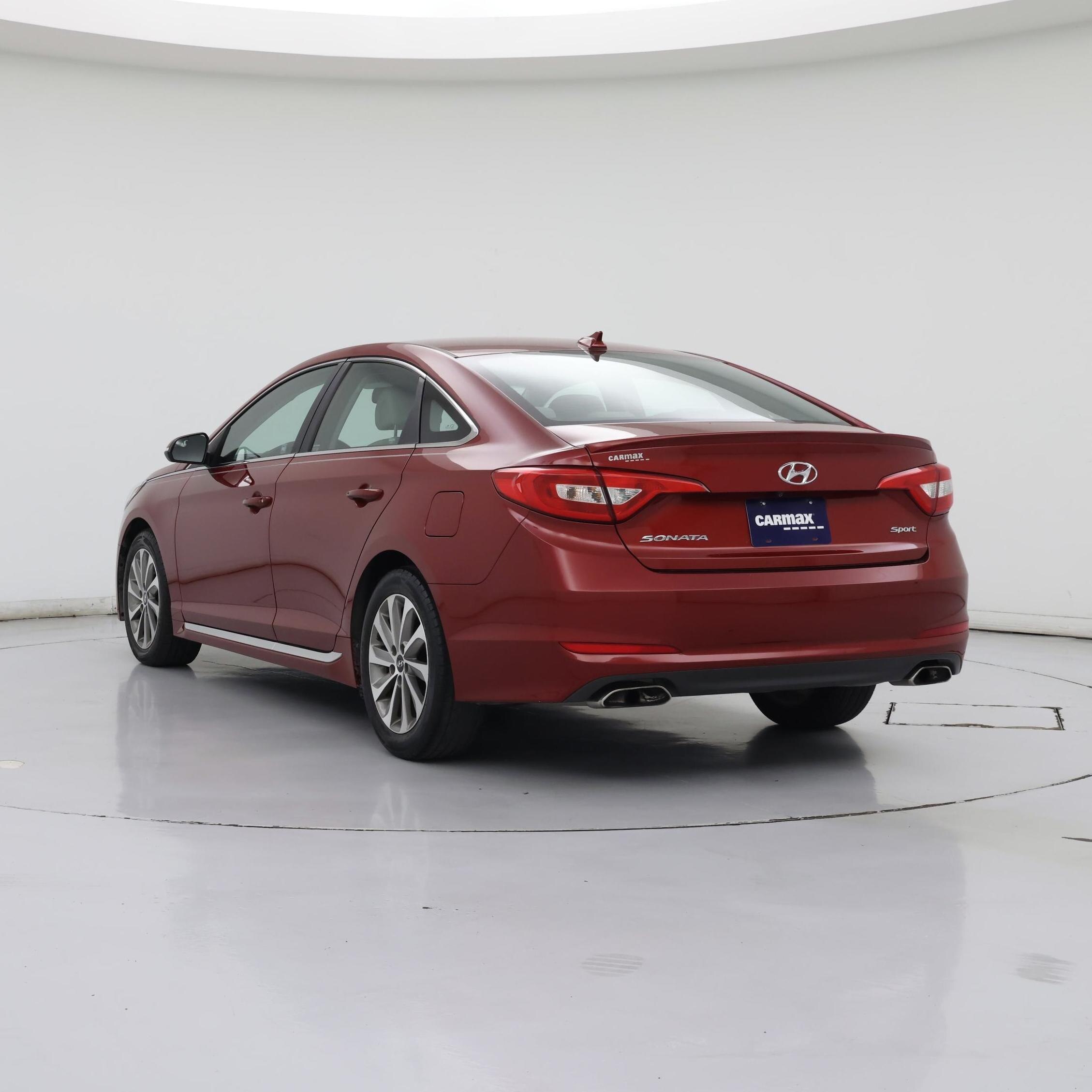 Thumbnail: 2015 Hyundai Sonata - 2