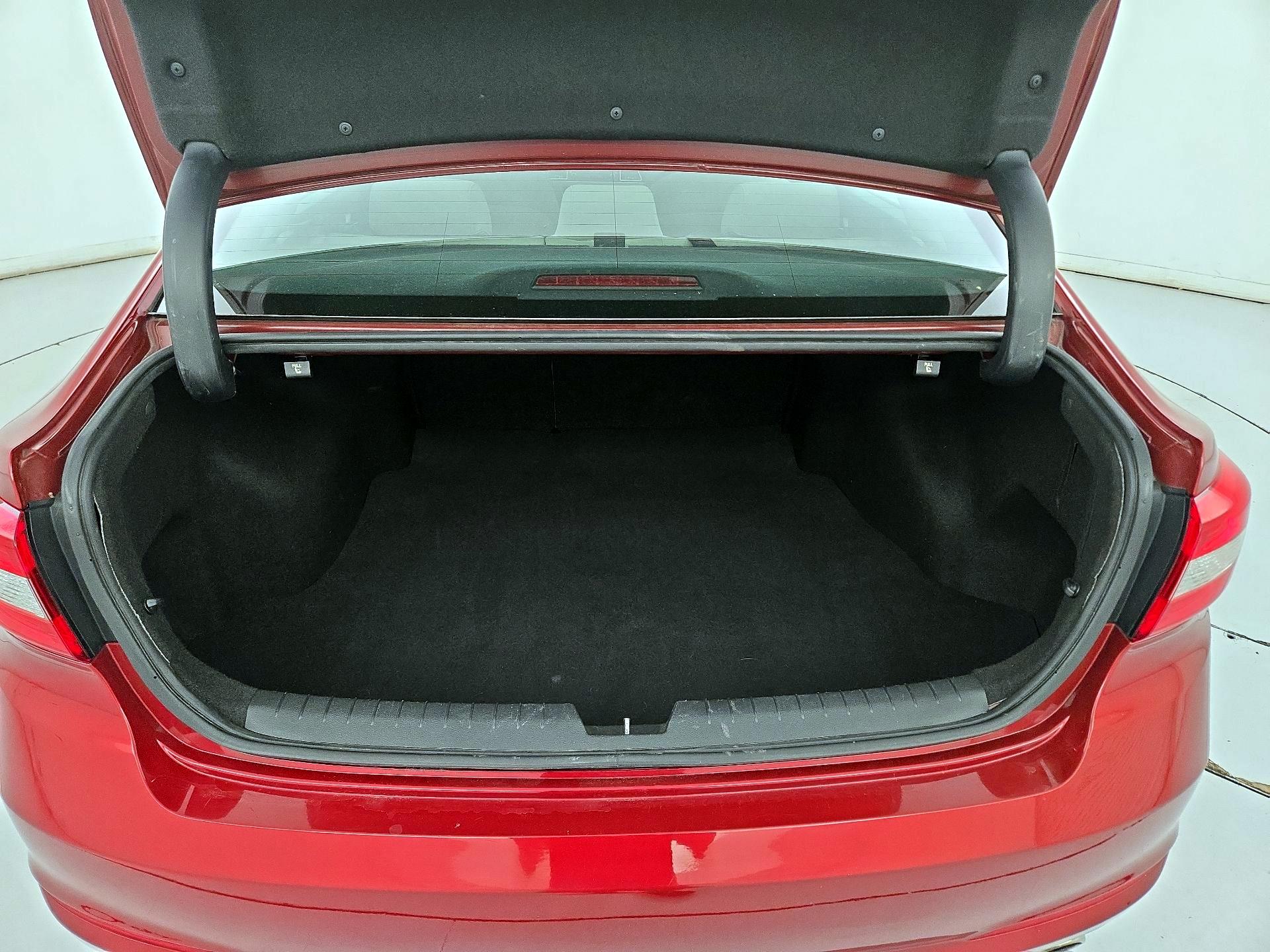 Thumbnail: 2015 Hyundai Sonata - 20