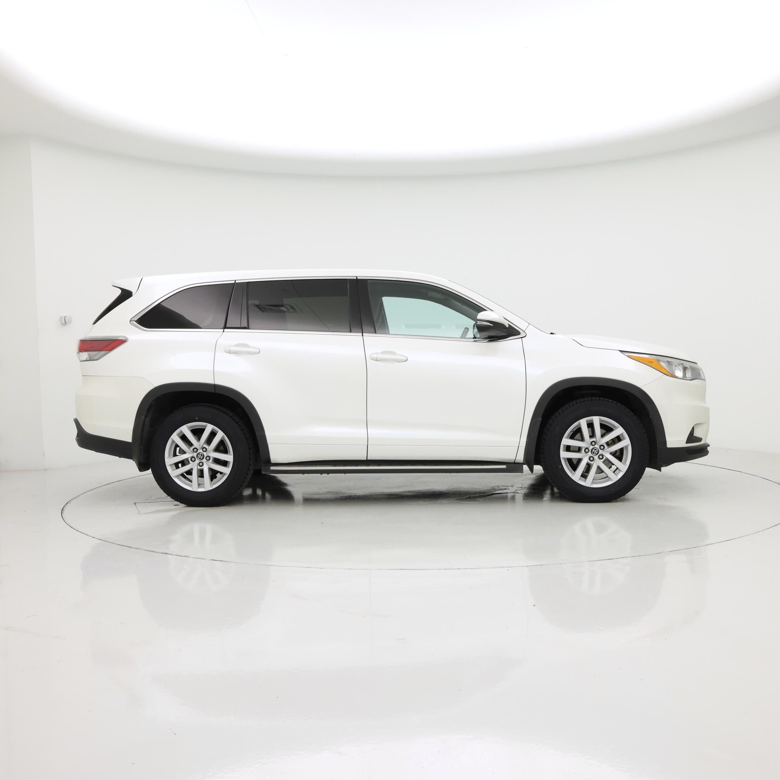 Thumbnail: 2016 Toyota Highlander - 7