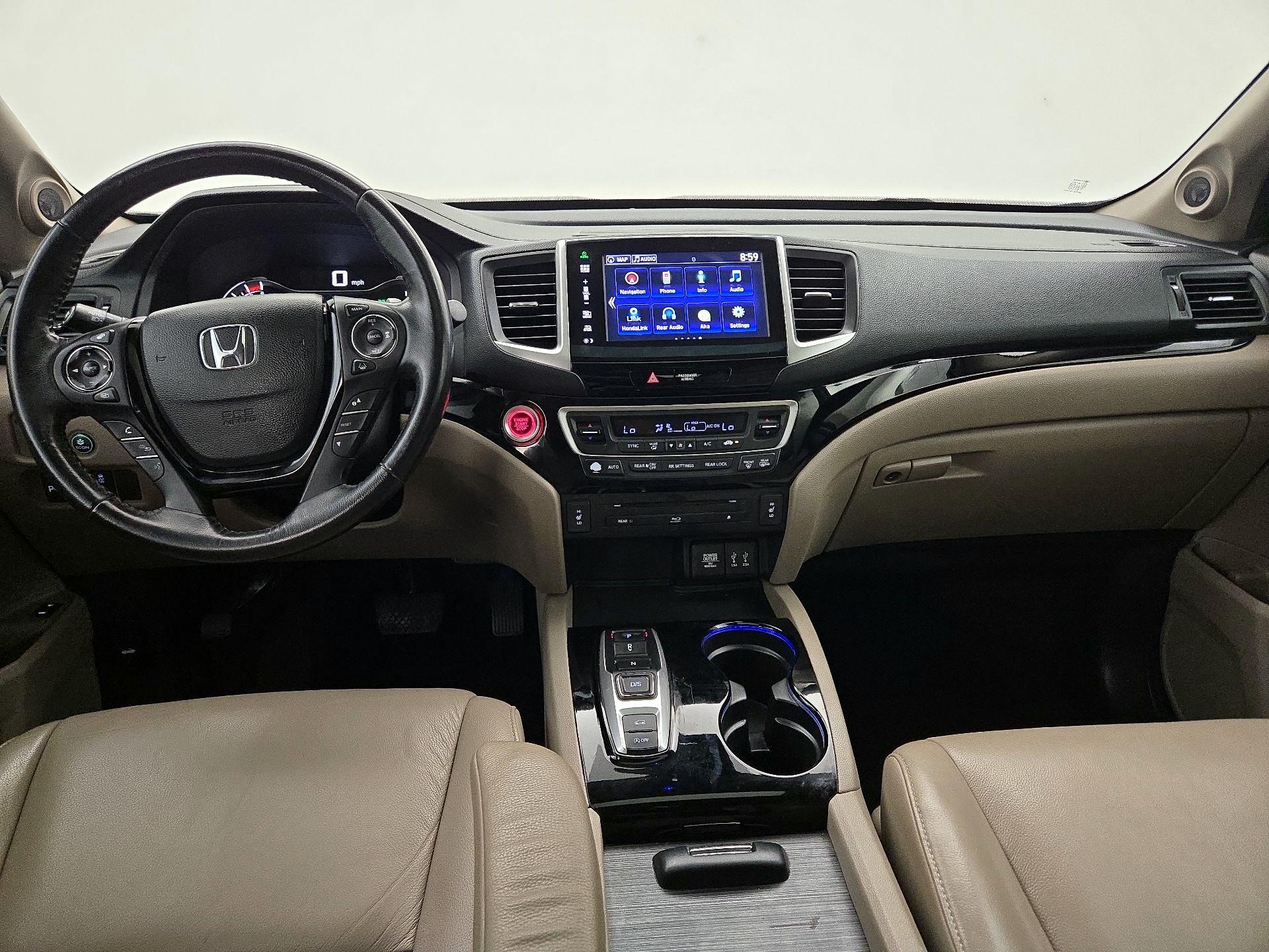 Thumbnail: 2016 Honda Pilot - 9