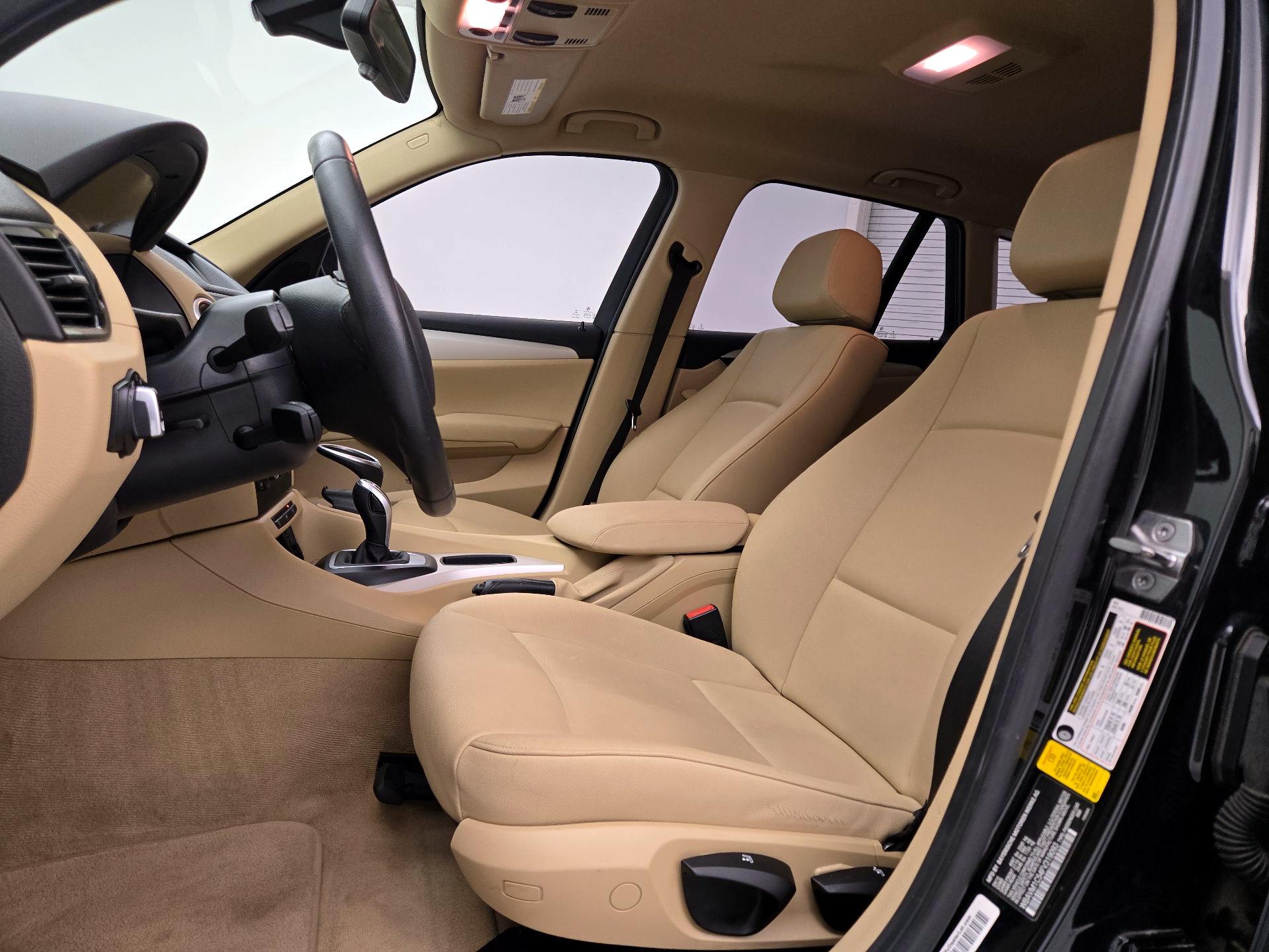 Thumbnail: 2015 BMW X1 - 11