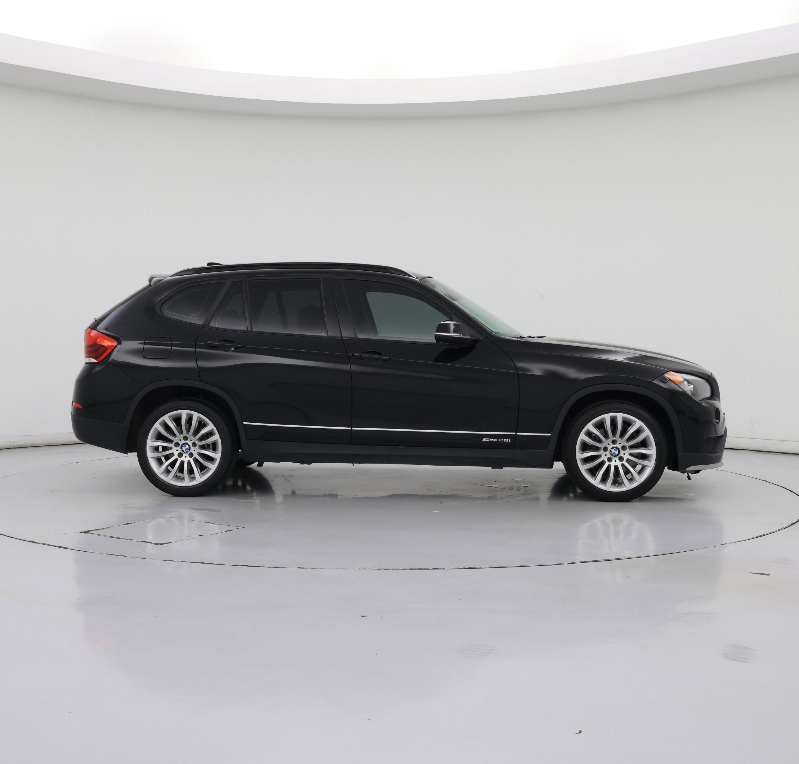 Thumbnail: 2015 BMW X1 - 7