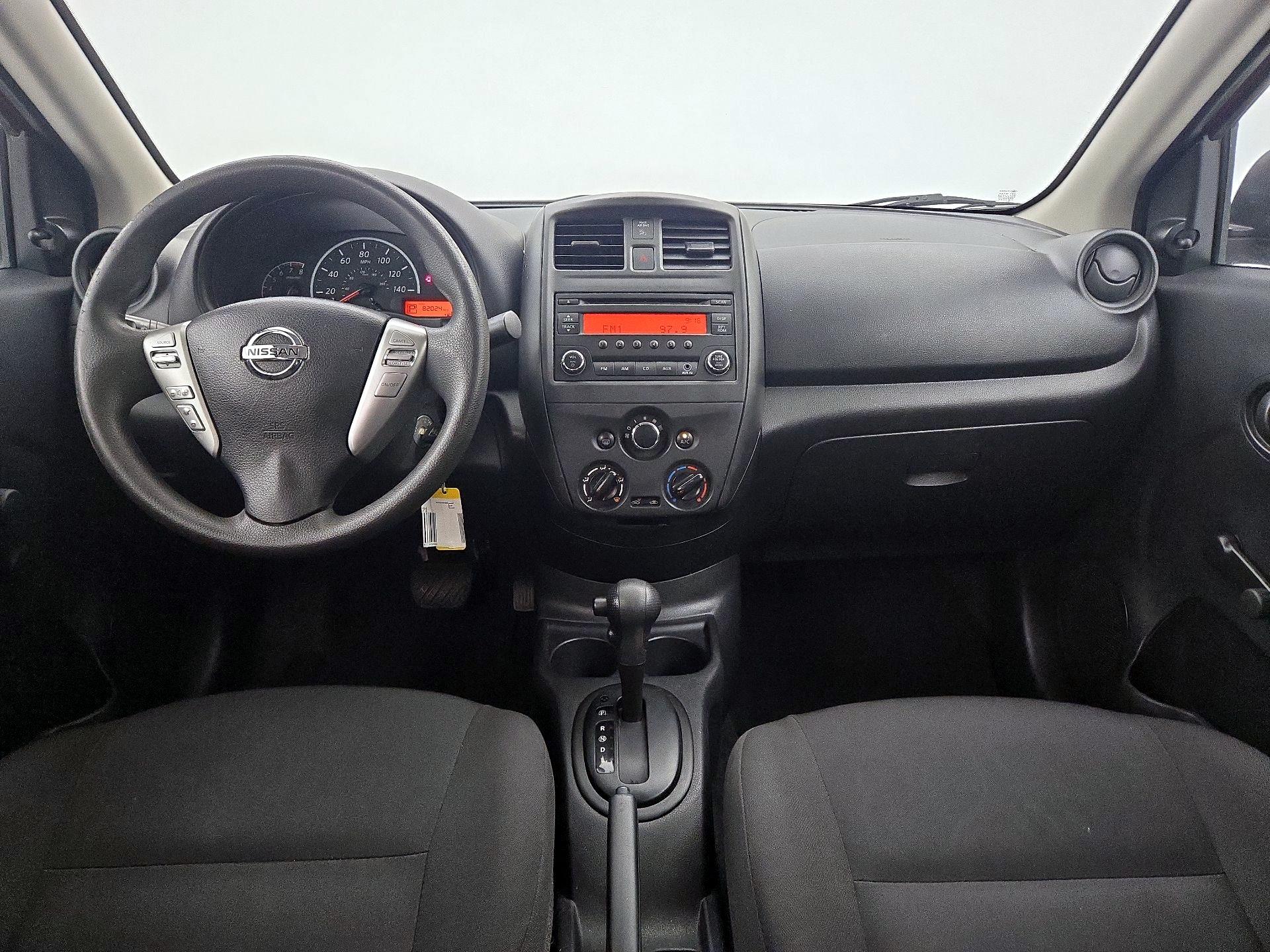 Thumbnail: 2015 Nissan Versa - 9