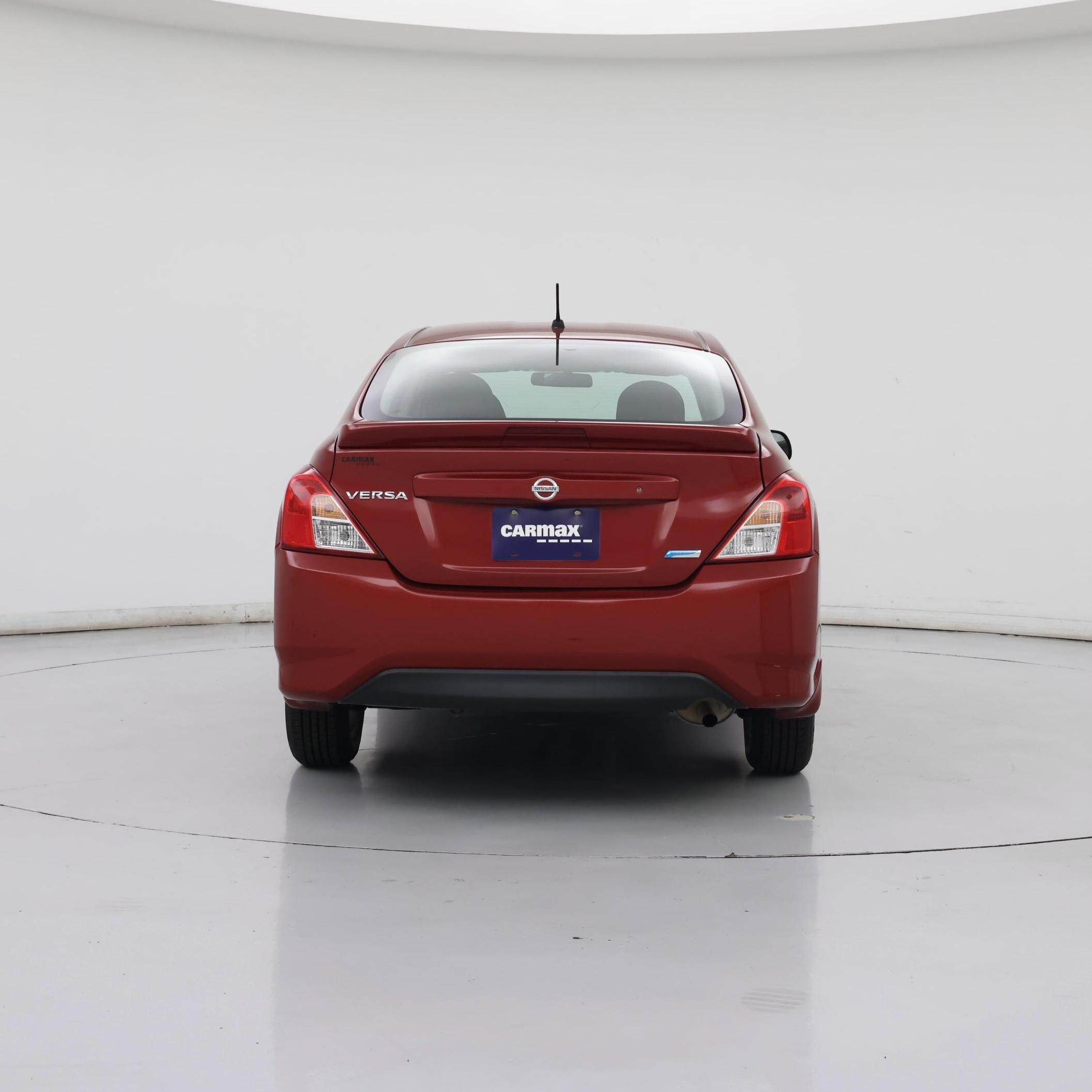 Thumbnail: 2015 Nissan Versa - 6