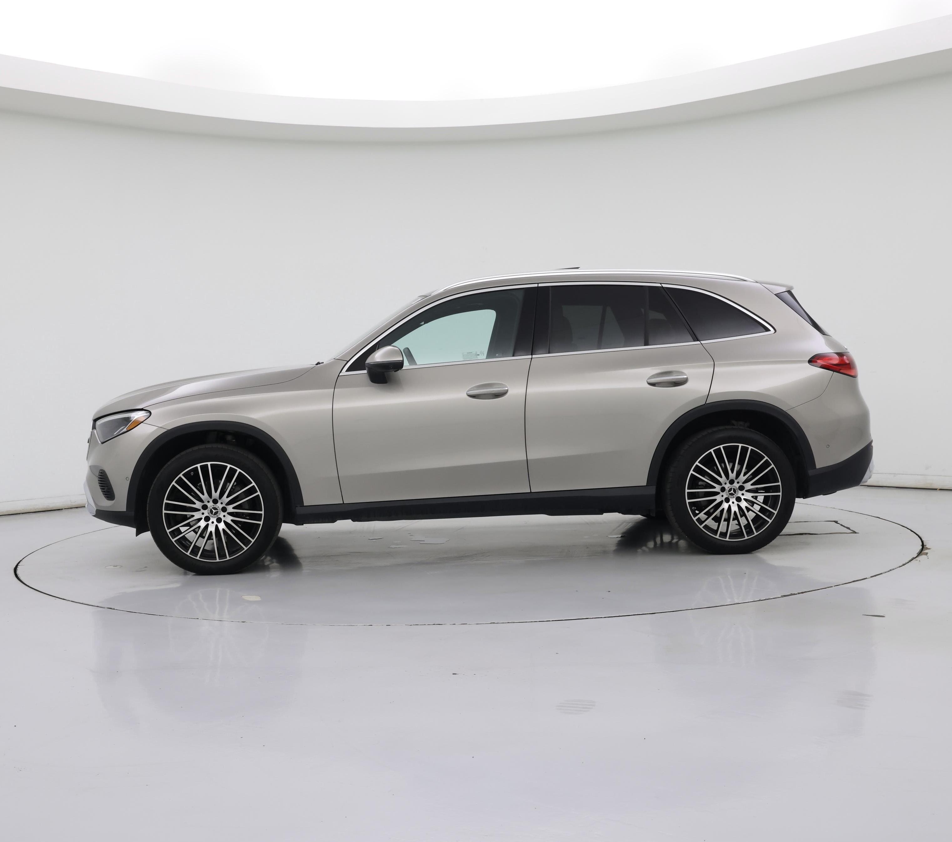 Thumbnail: 2024 Mercedes-Benz GLC - 3