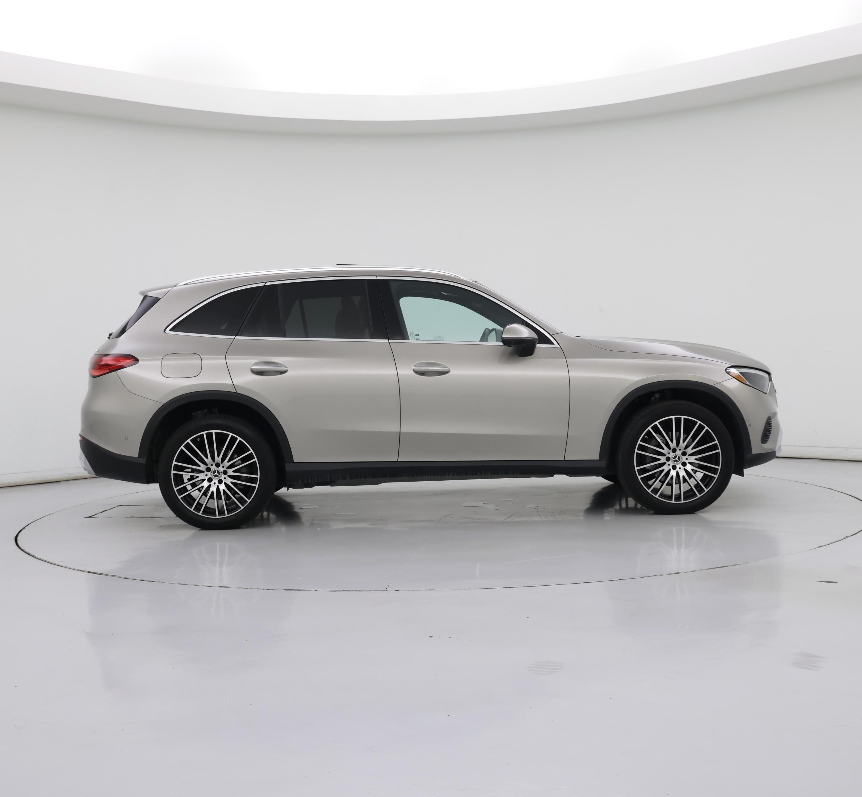 Thumbnail: 2024 Mercedes-Benz GLC - 7