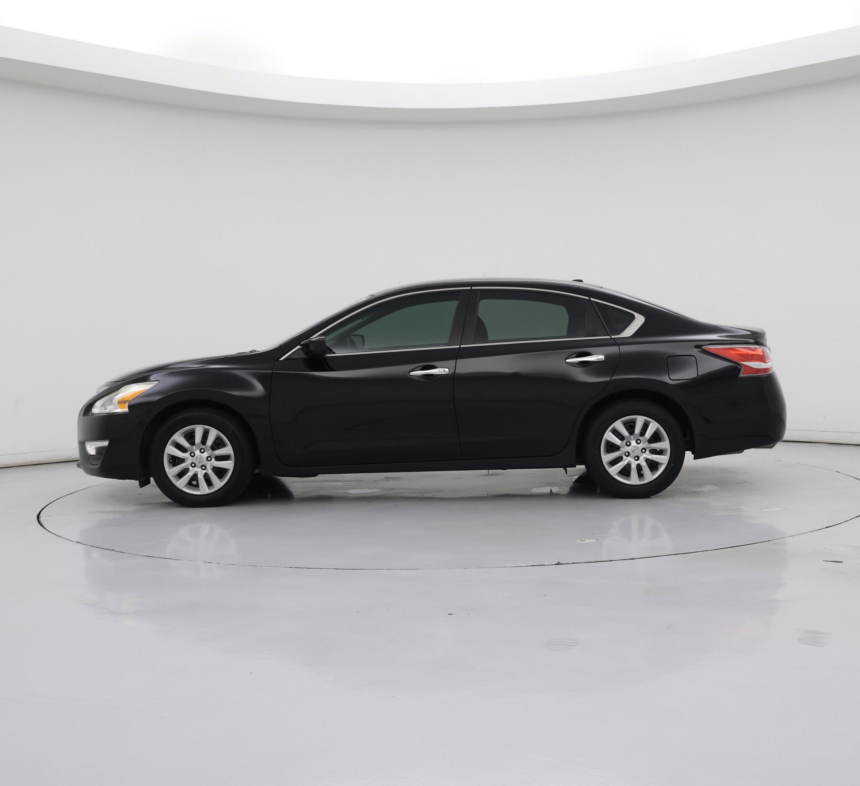 Thumbnail: 2015 Nissan Altima - 3