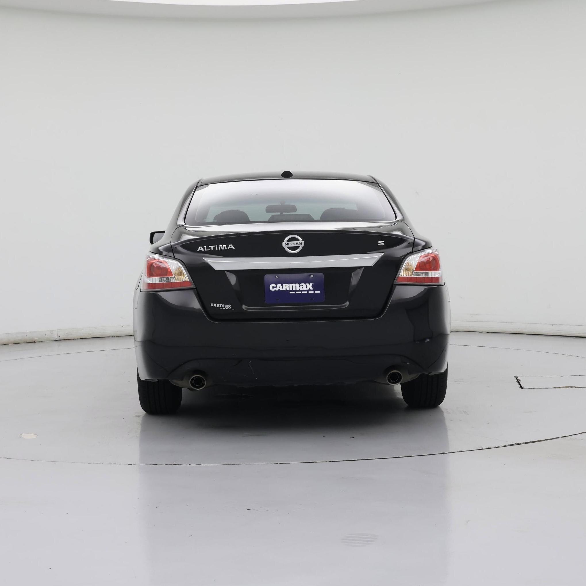 Thumbnail: 2015 Nissan Altima - 6