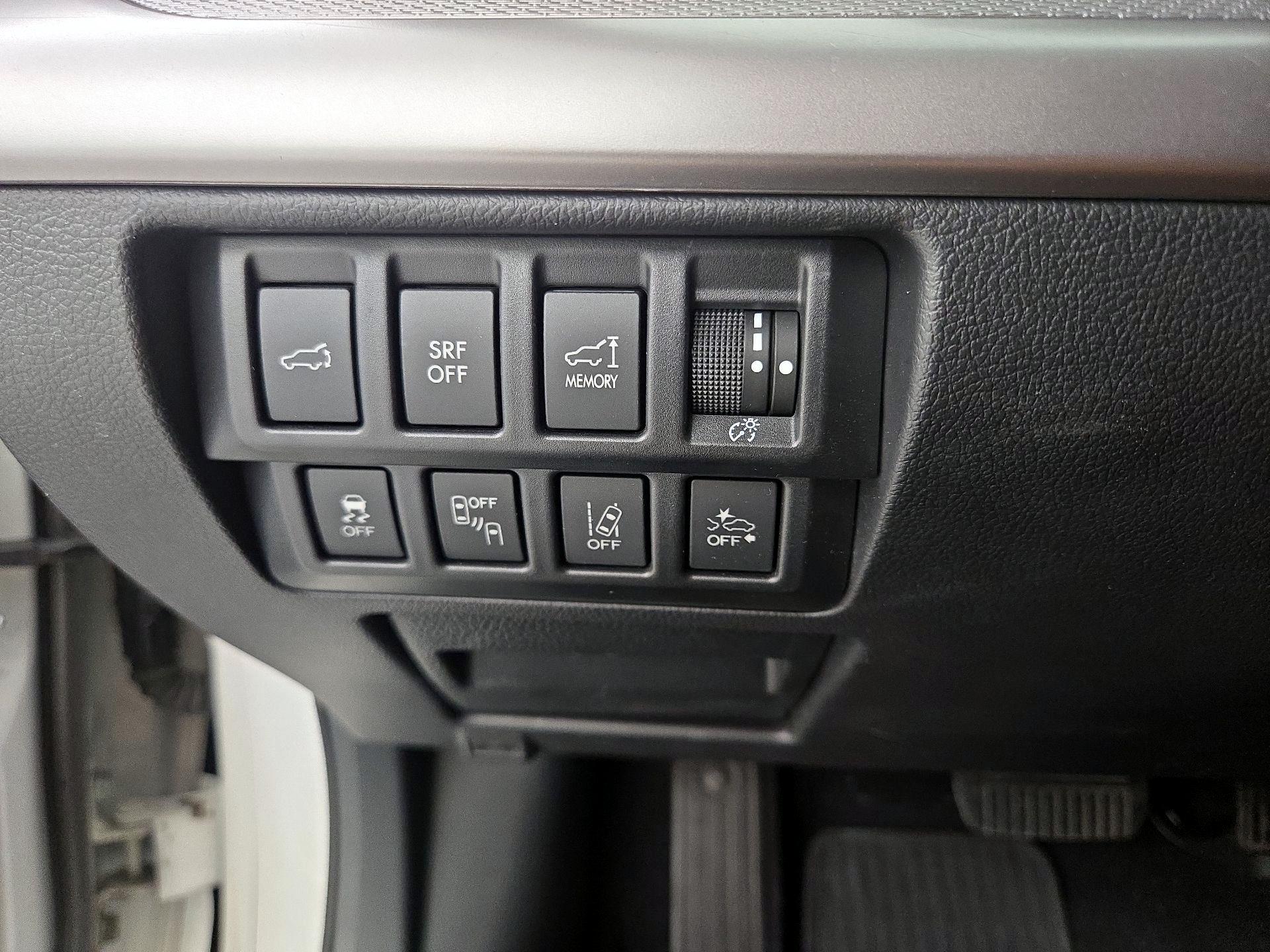 Thumbnail: 2015 Subaru Outback - 13