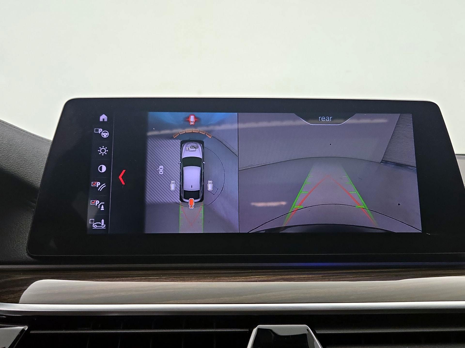Thumbnail: 2019 BMW 6 Series - 15