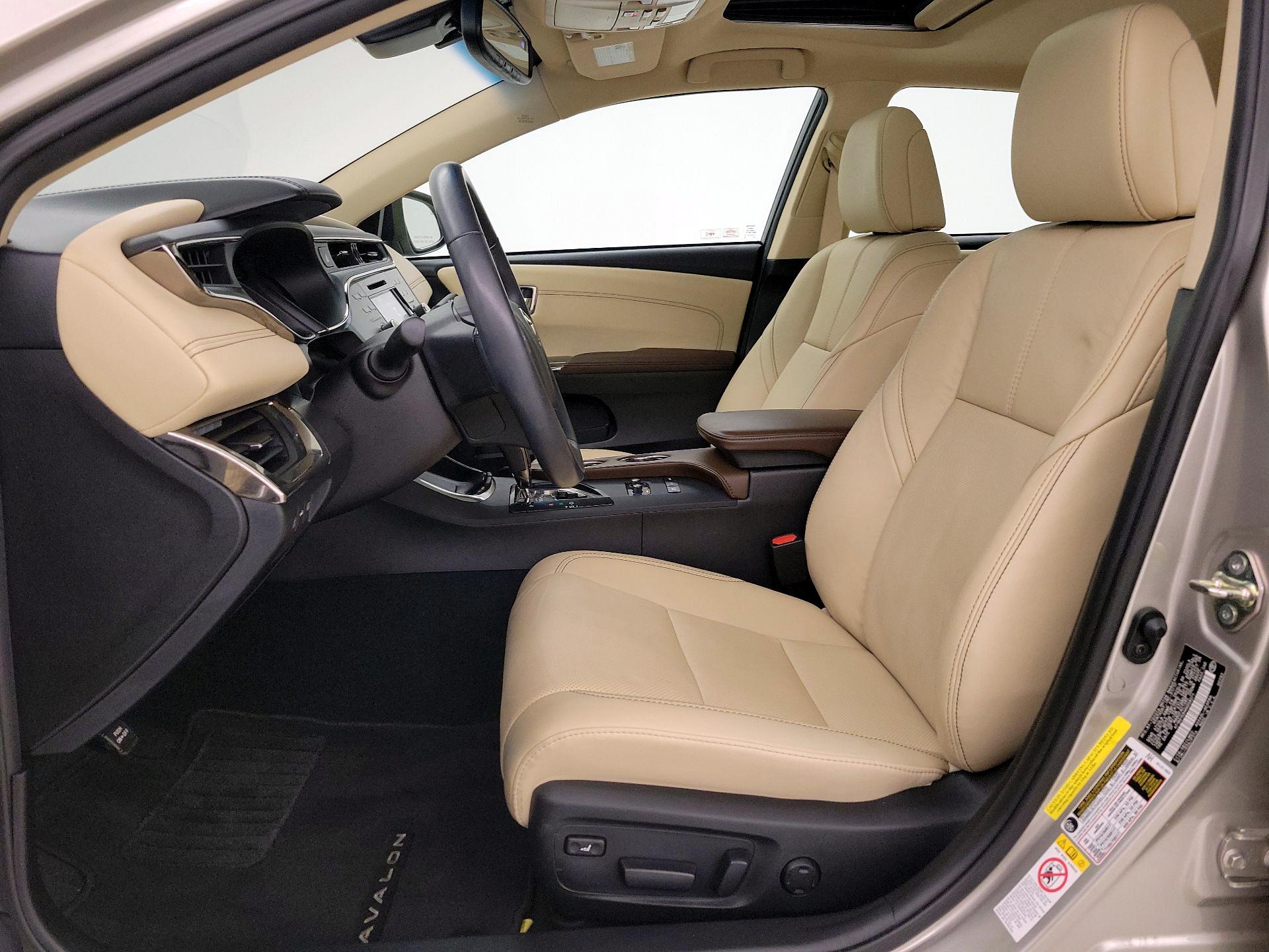 Thumbnail: 2017 Toyota Avalon - 11