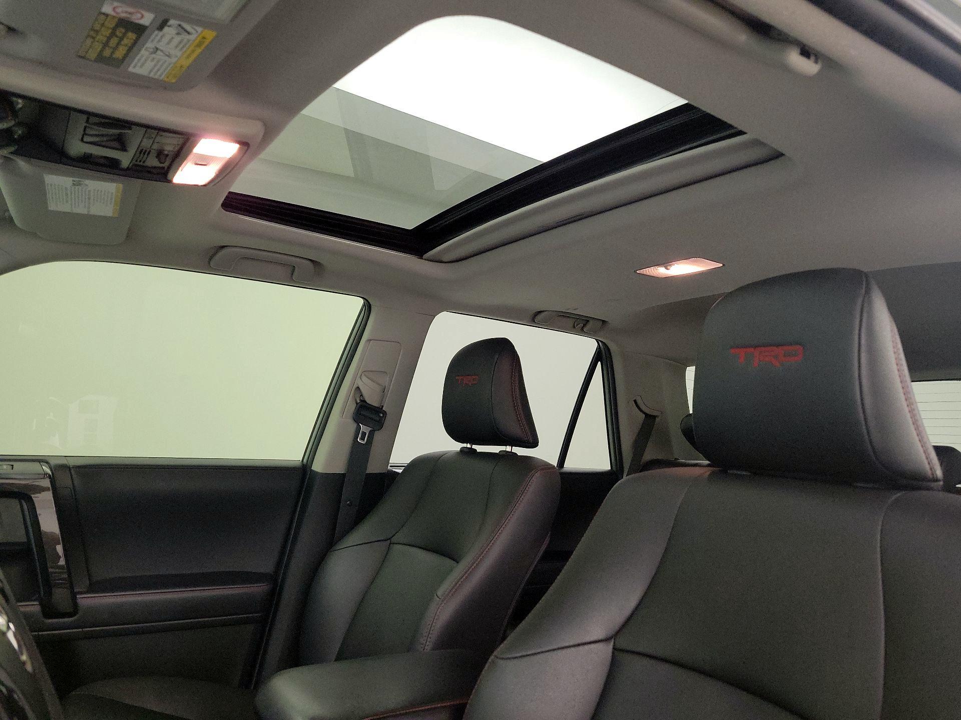 Thumbnail: 2021 Toyota 4Runner - 20