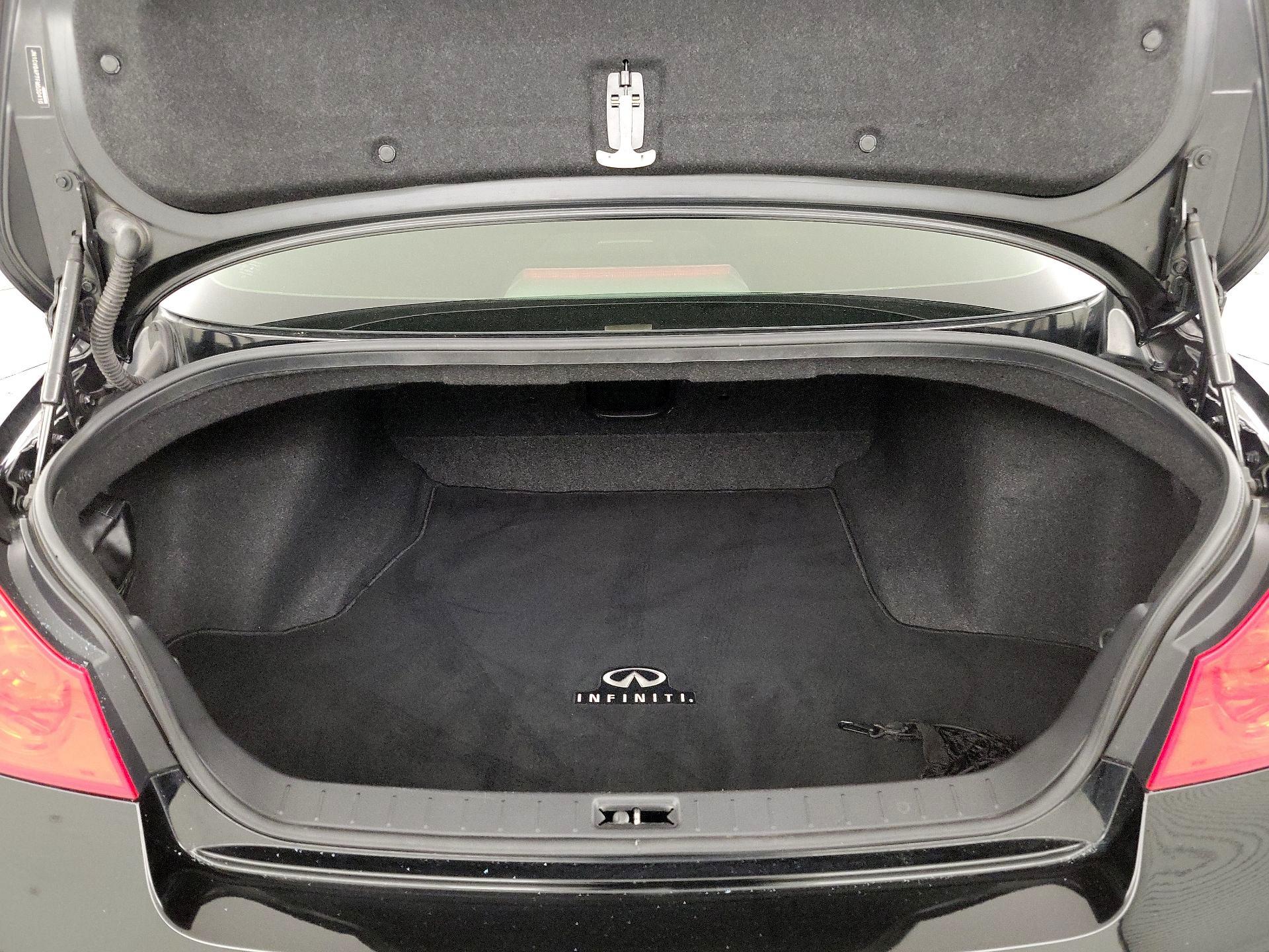 Thumbnail: 2015 INFINITI  - 20