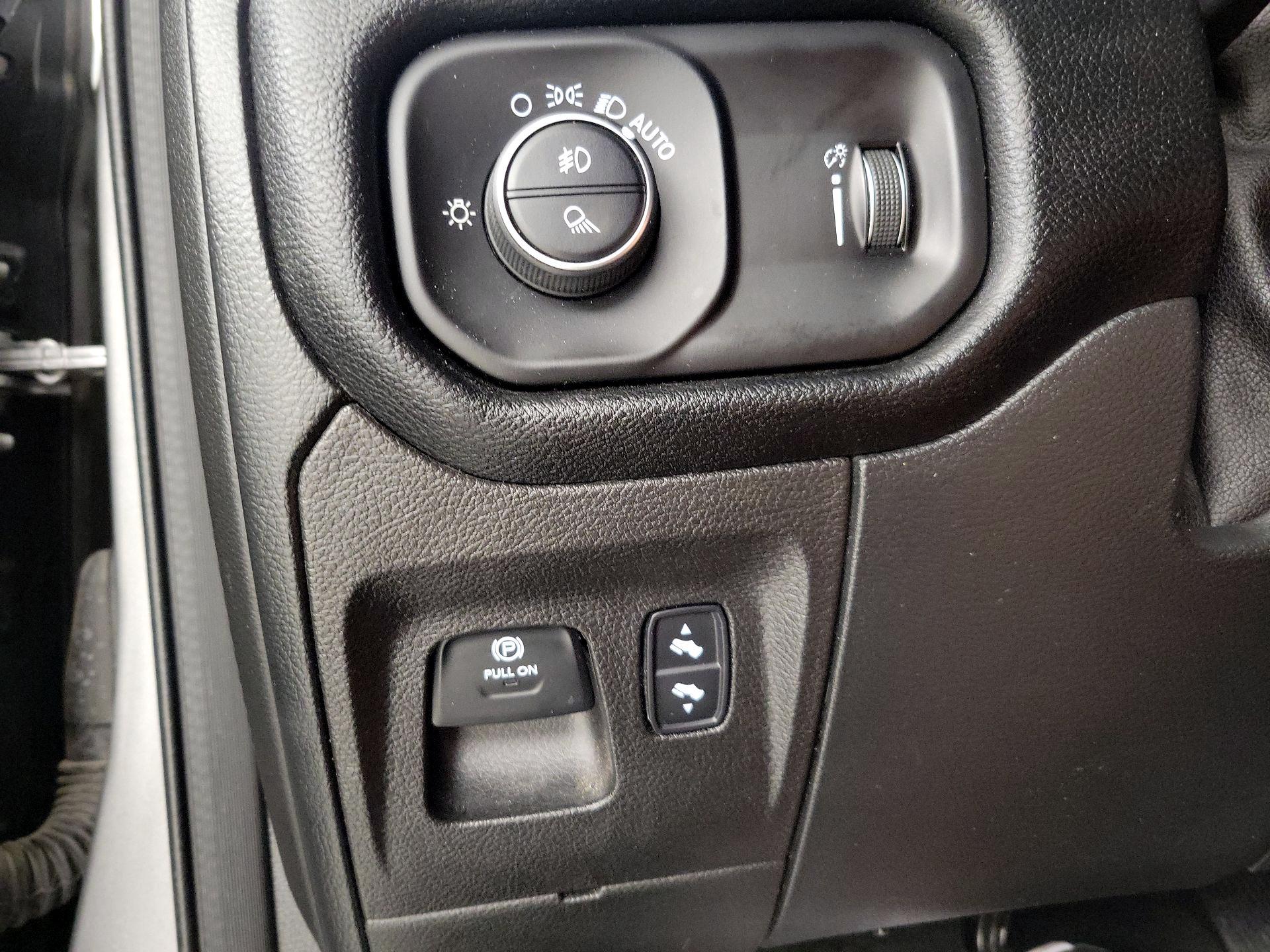 Thumbnail: 2022 RAM 1500 - 13