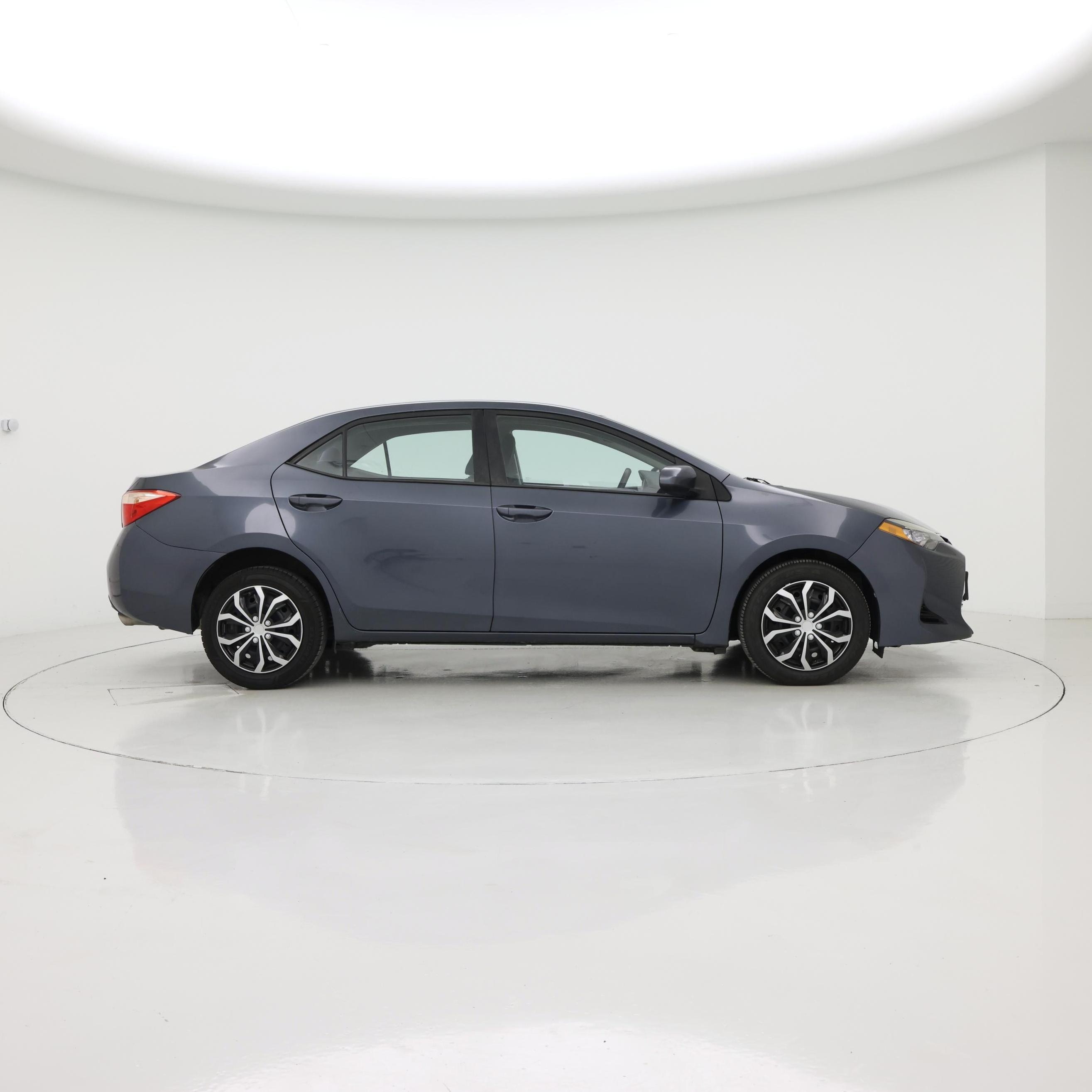 Thumbnail: 2017 Toyota Corolla - 7