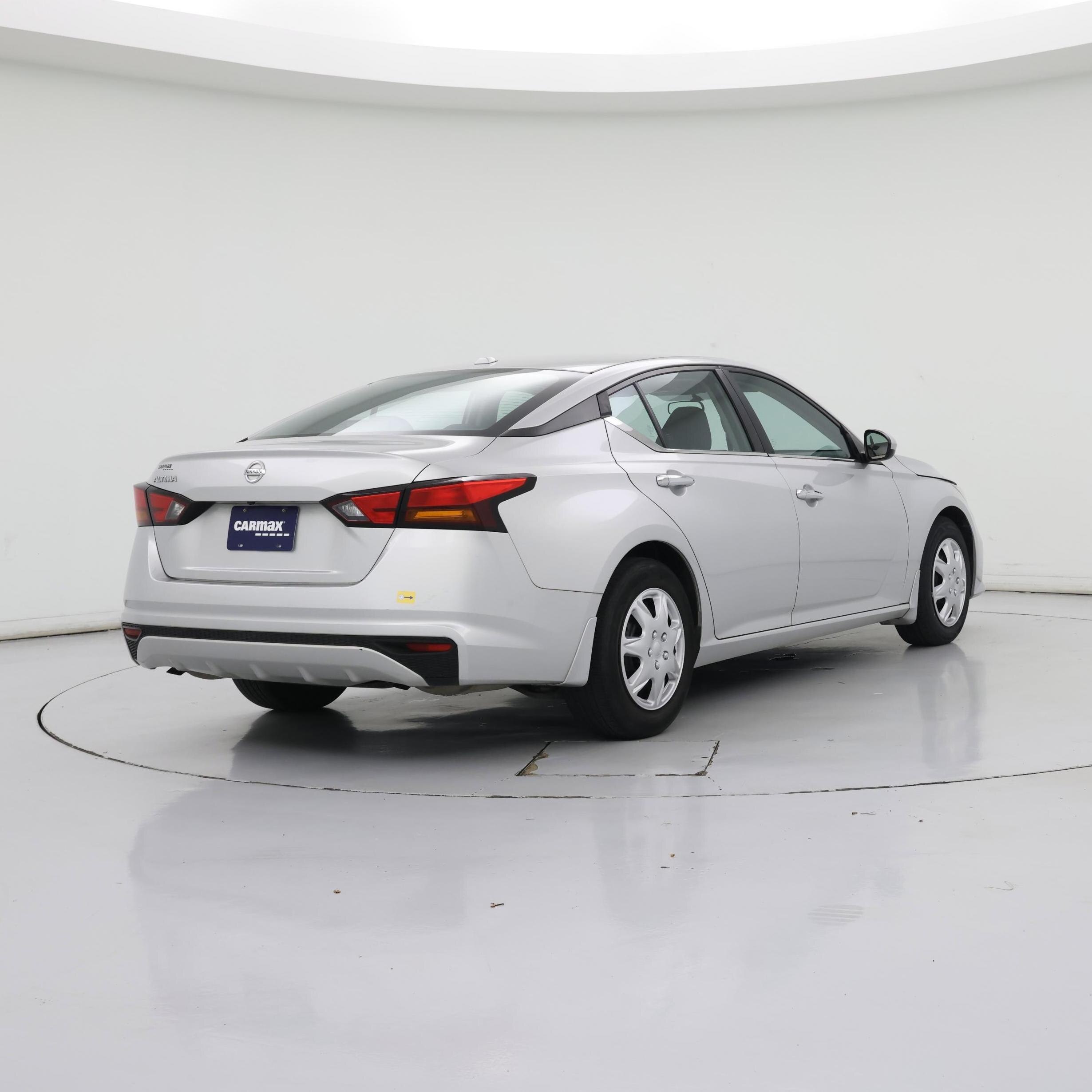 Thumbnail: 2020 Nissan Altima - 8