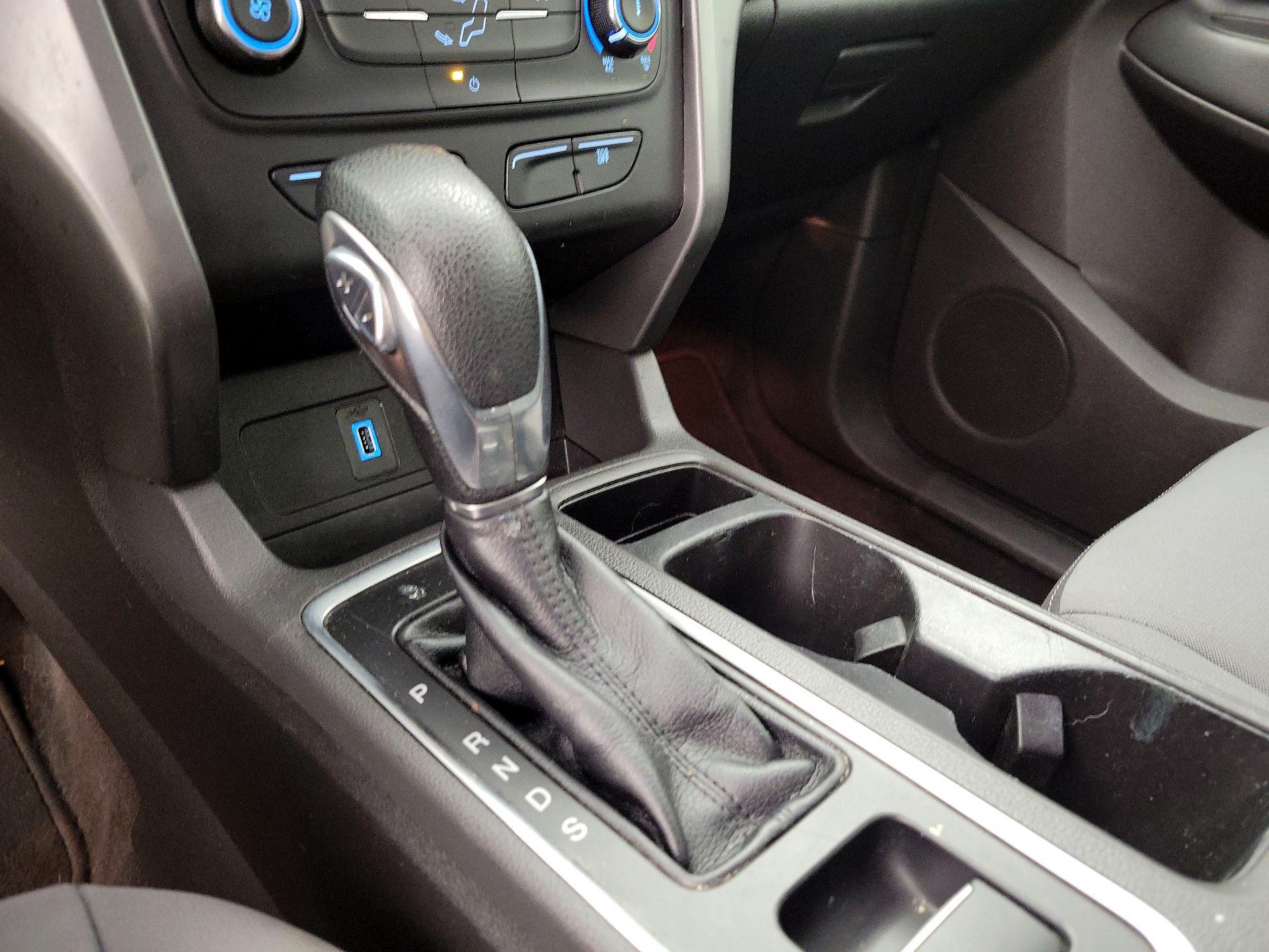 Thumbnail: 2018 Ford Escape - 17