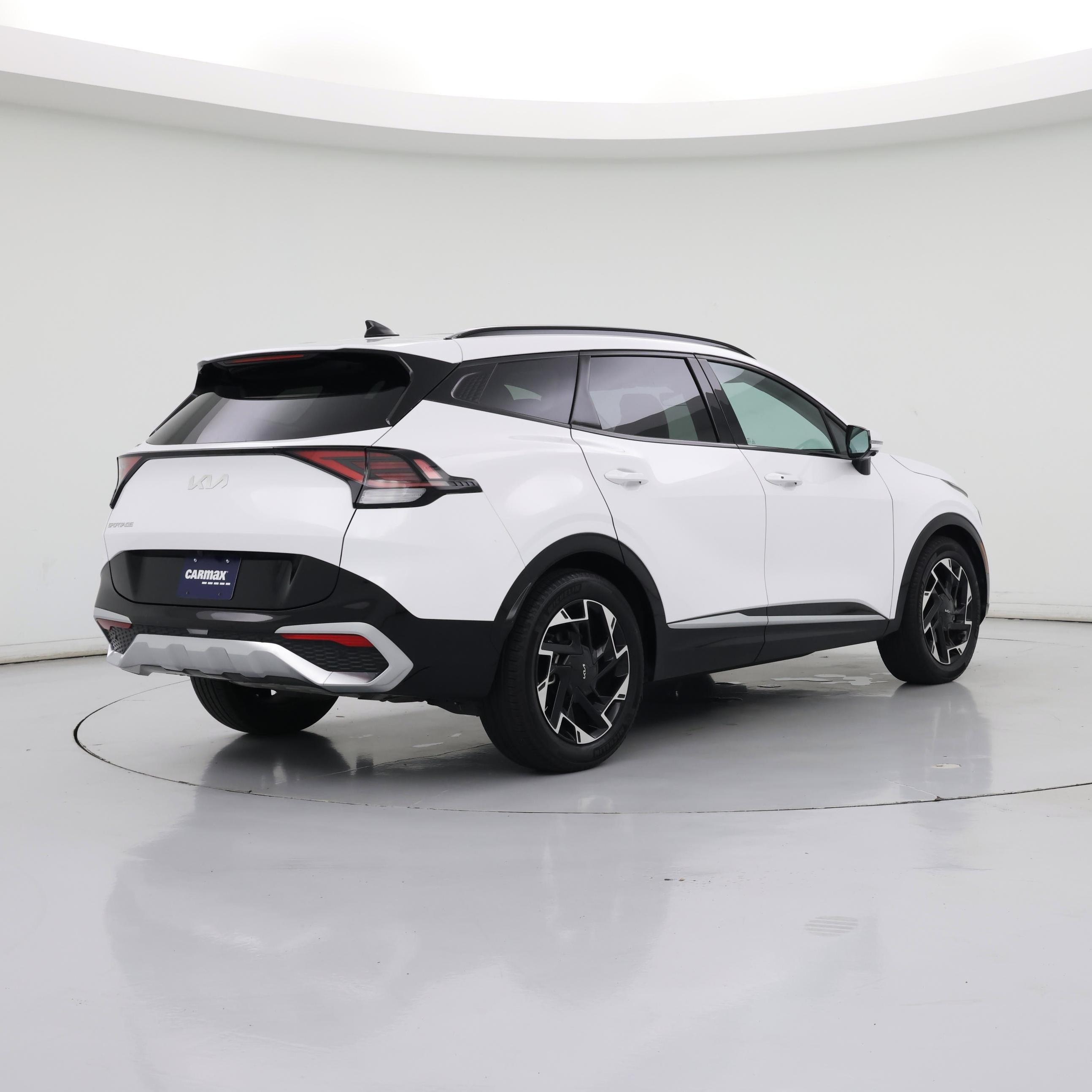 Thumbnail: 2023 Kia Sportage - 8
