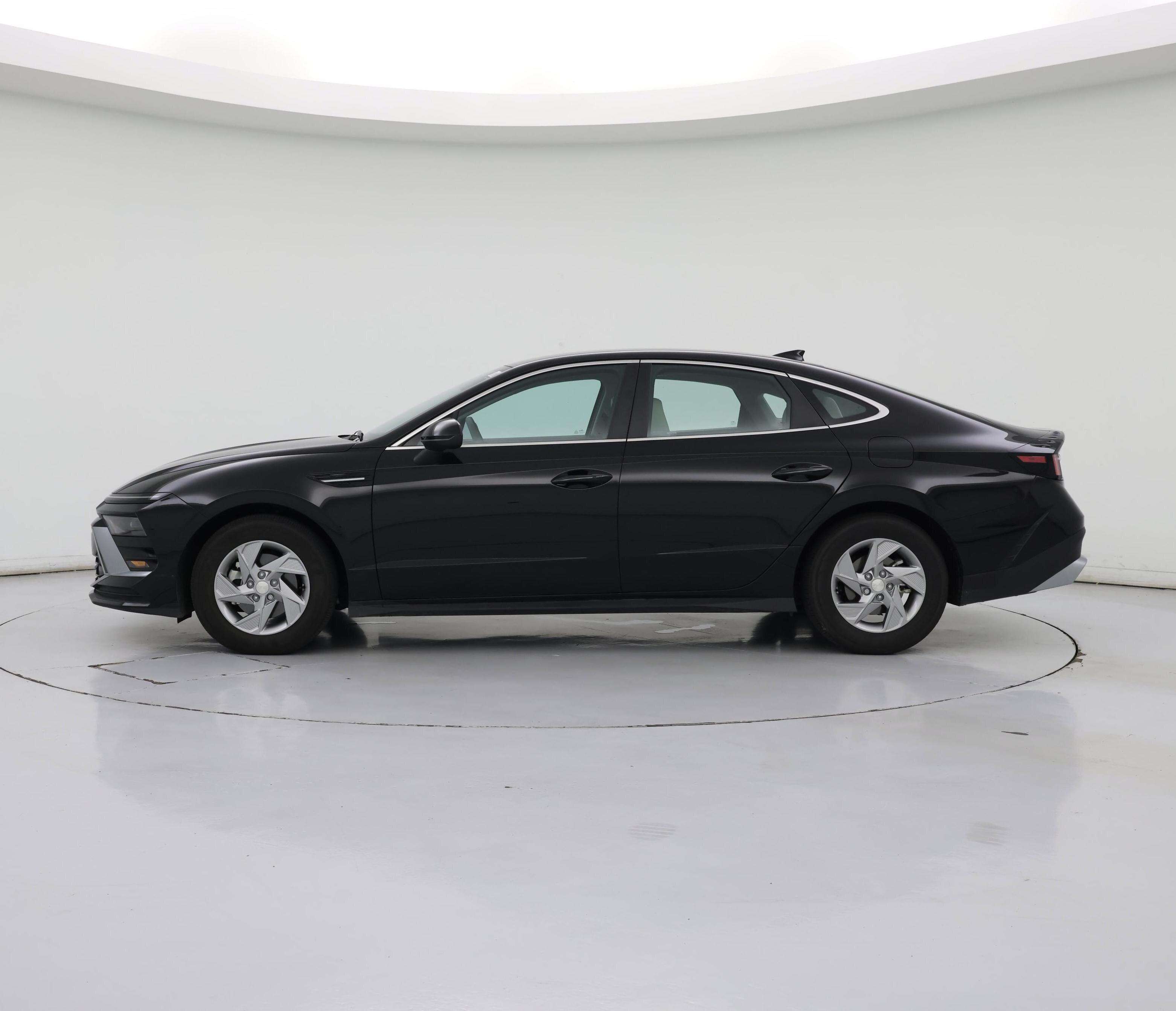 Thumbnail: 2025 Hyundai Sonata - 3