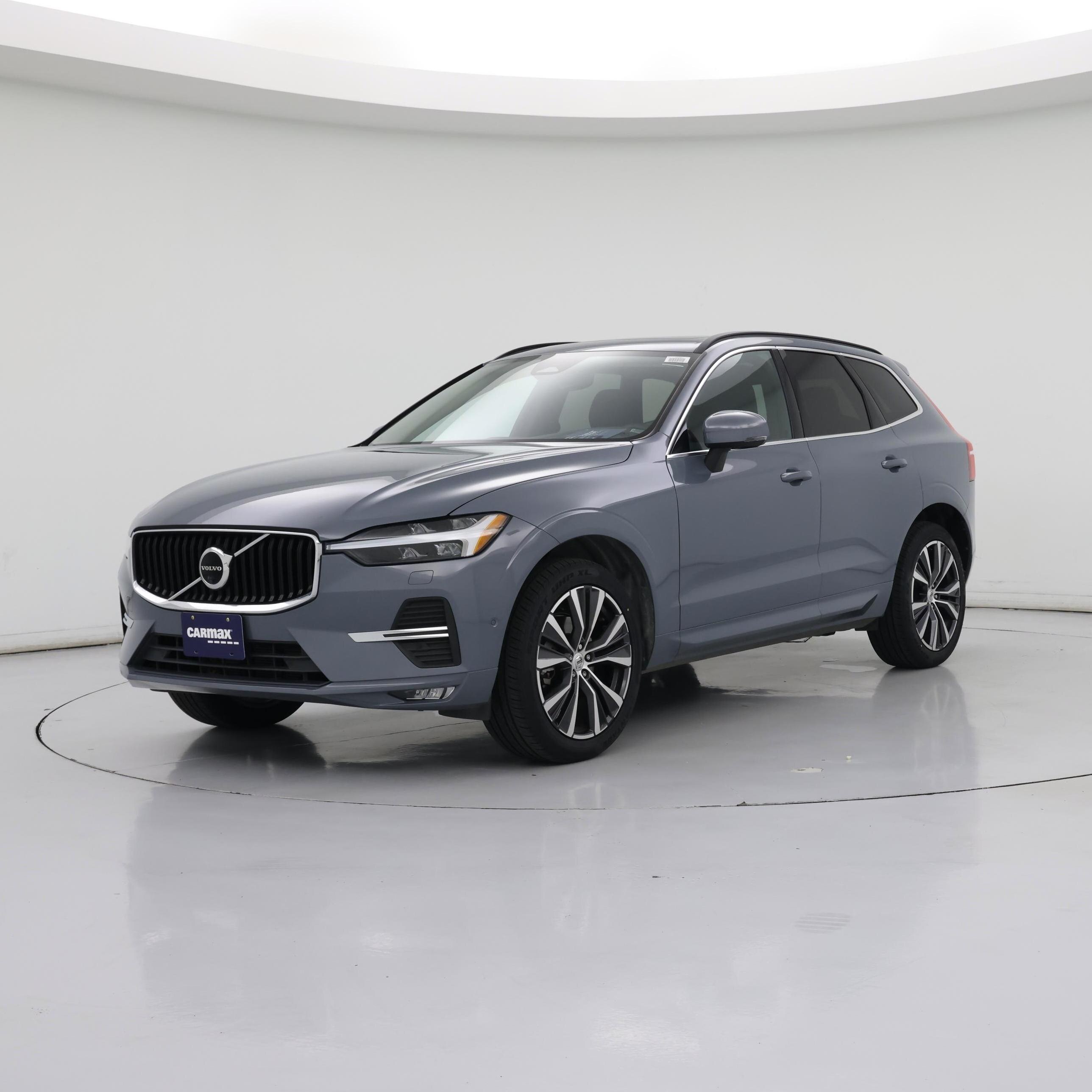 Thumbnail: 2022 Volvo XC60 - 4