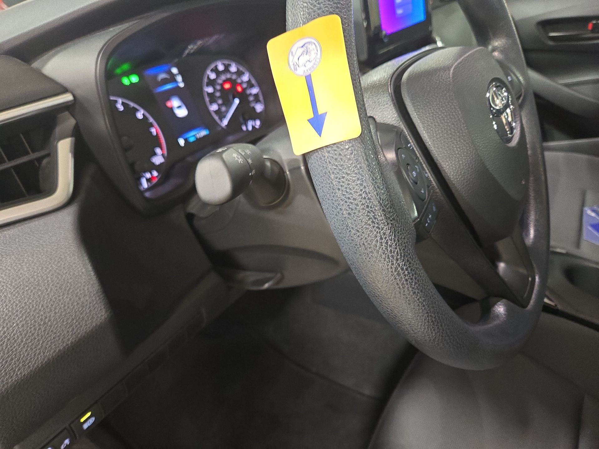 Thumbnail: 2024 Toyota Corolla - 12