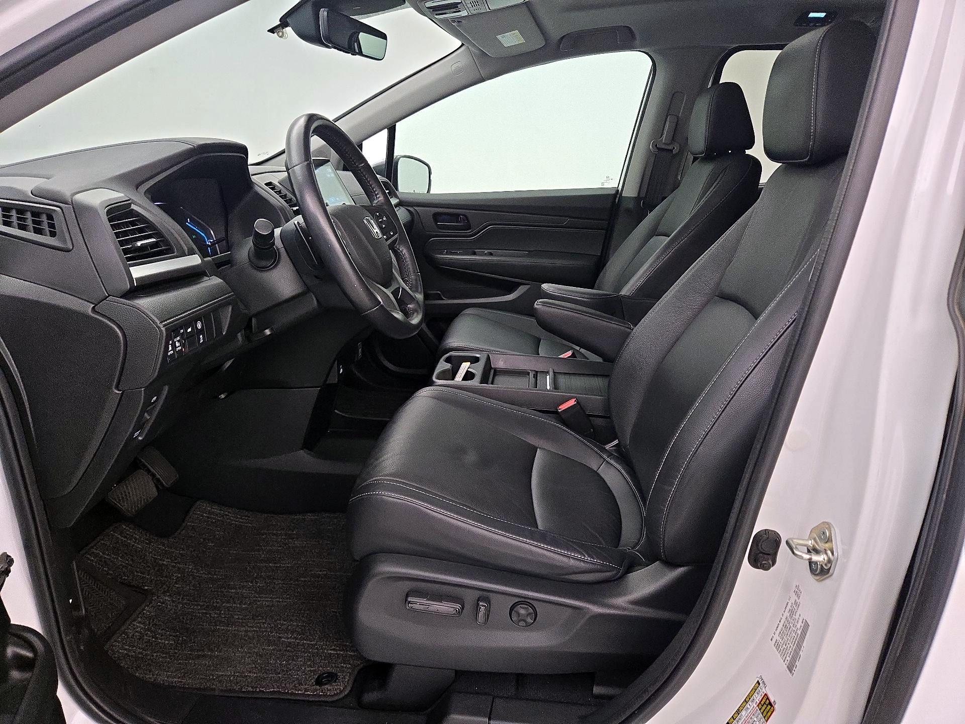 Thumbnail: 2021 Honda Odyssey - 11