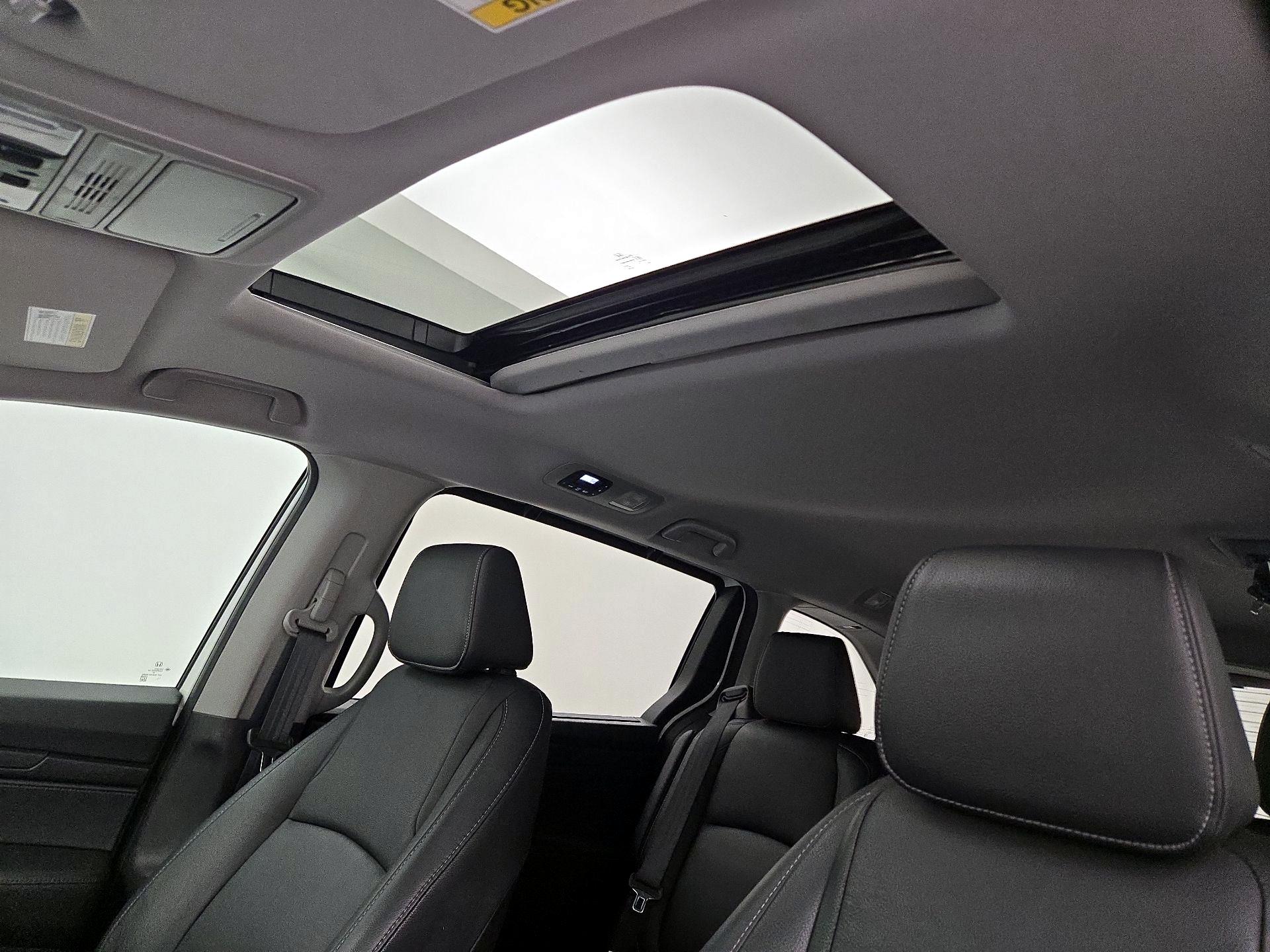 Thumbnail: 2021 Honda Odyssey - 19
