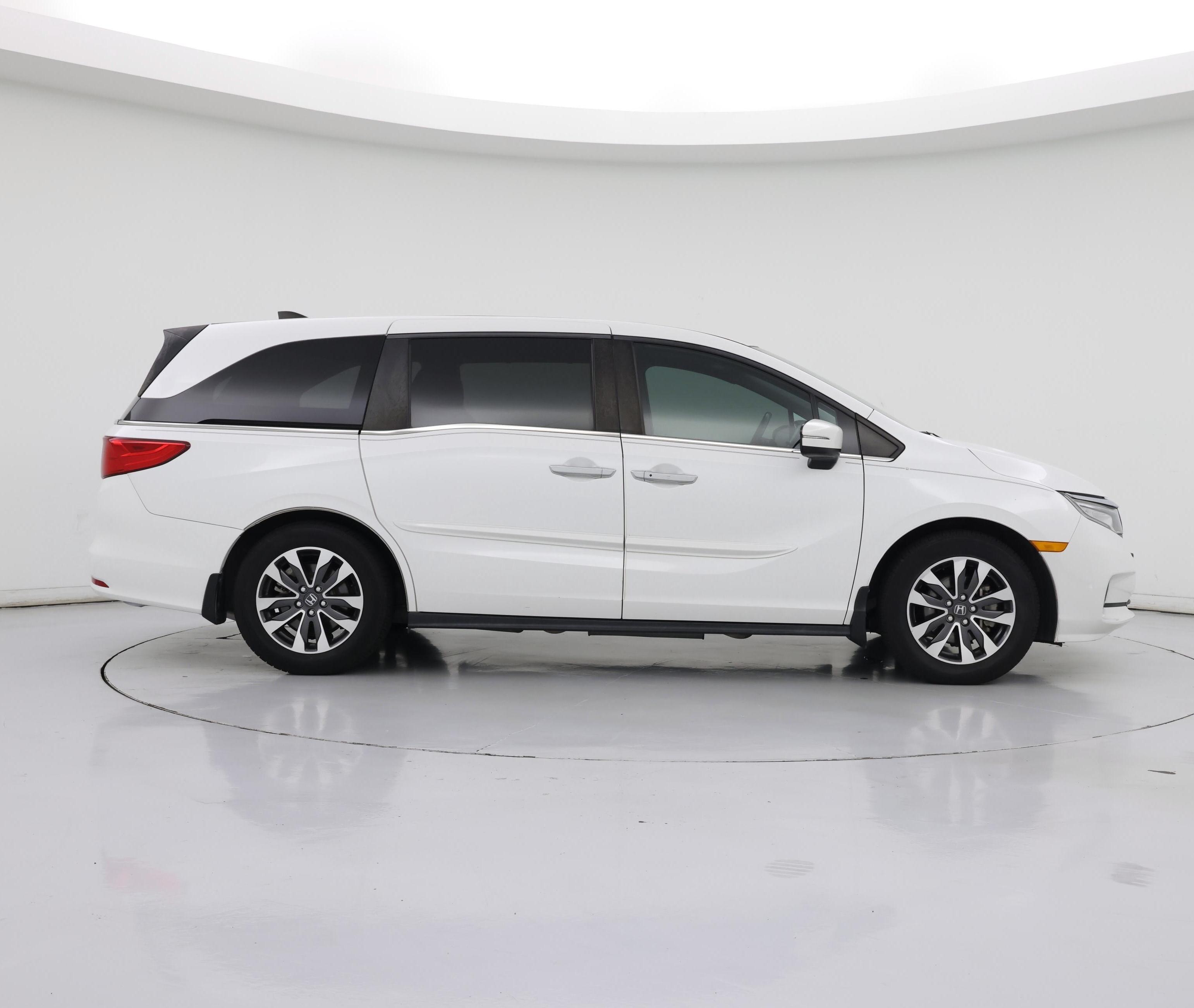 Thumbnail: 2021 Honda Odyssey - 7