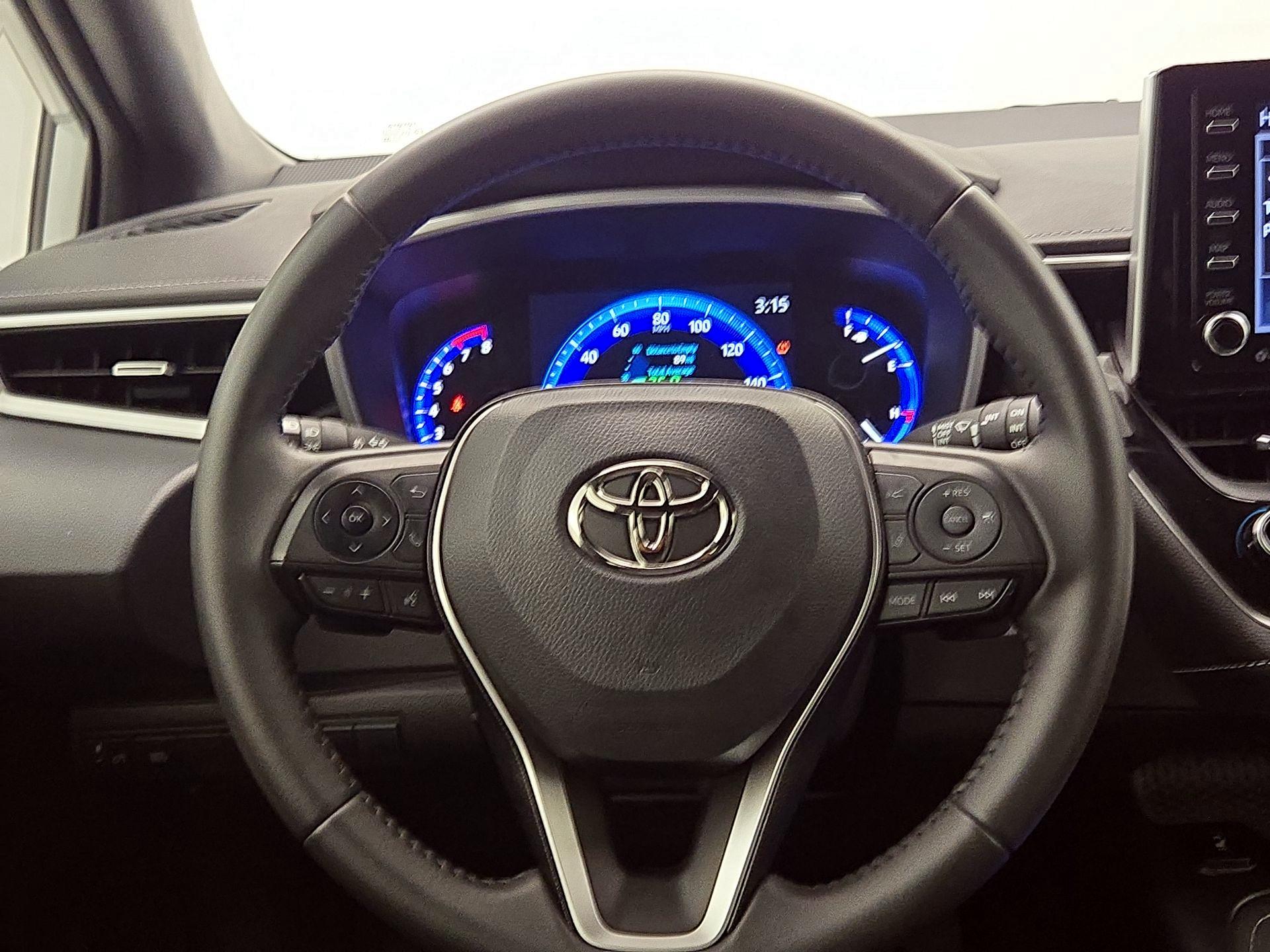 Thumbnail: 2022 Toyota Corolla - 10