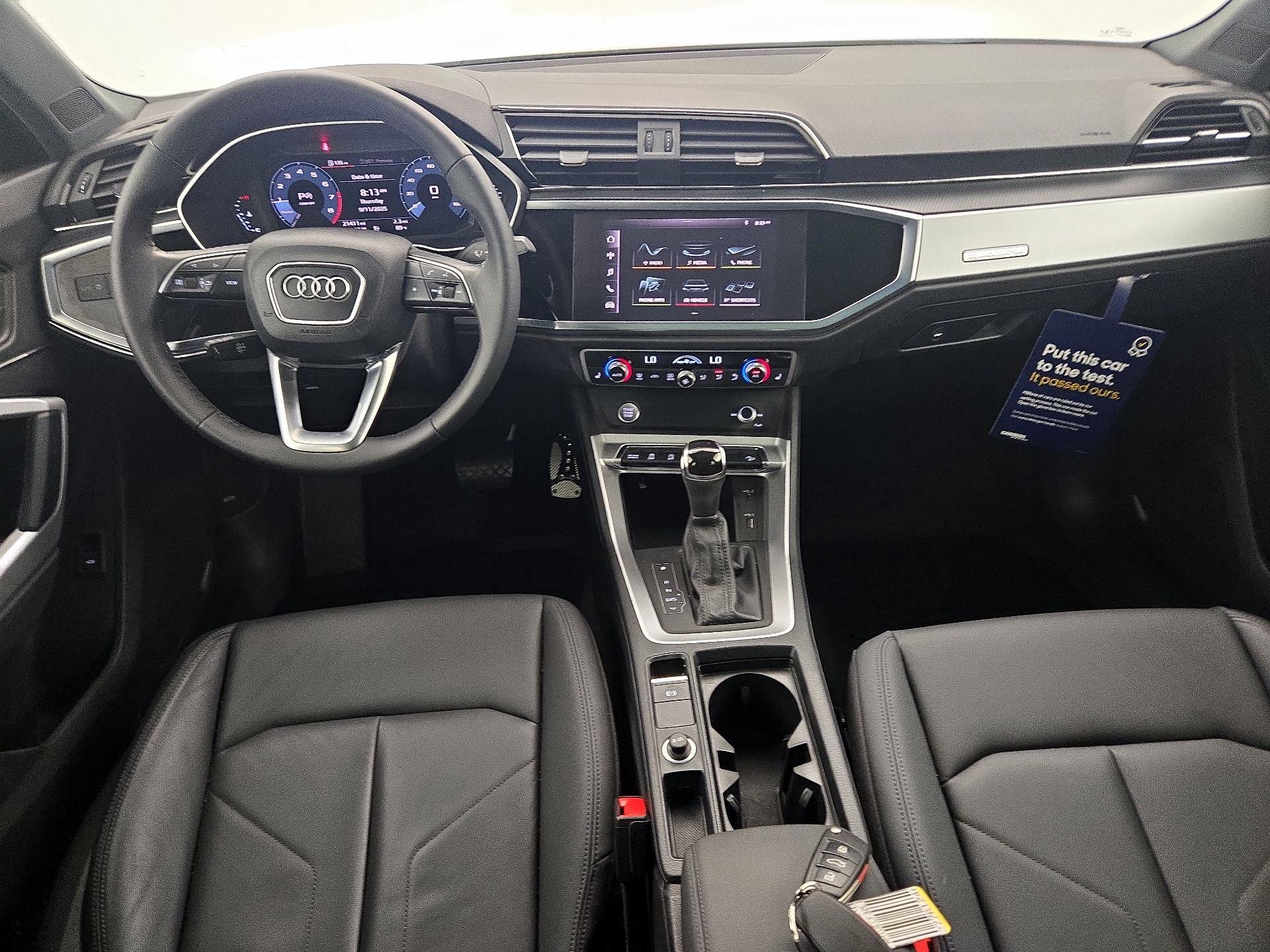 Thumbnail: 2020 Audi Q3 - 9