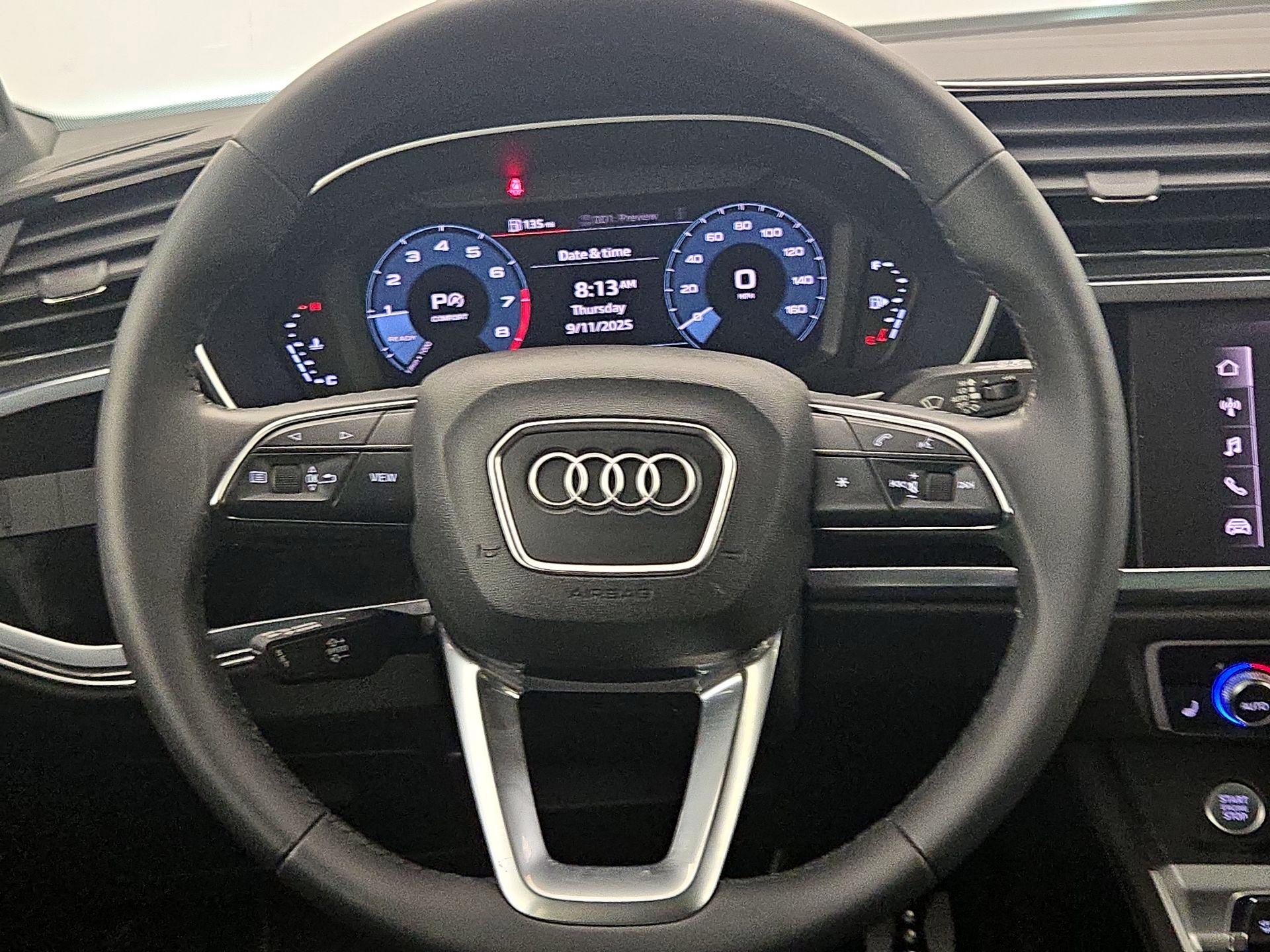 Thumbnail: 2020 Audi Q3 - 10
