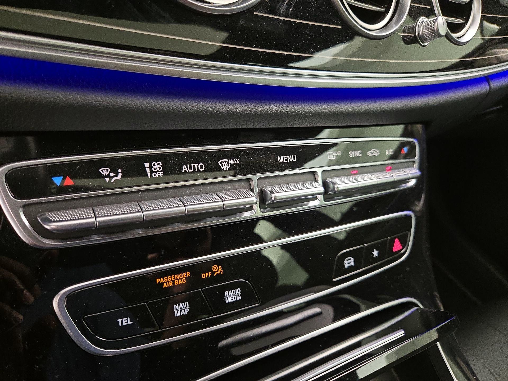 Thumbnail: 2022 Mercedes-Benz E-Class - 17