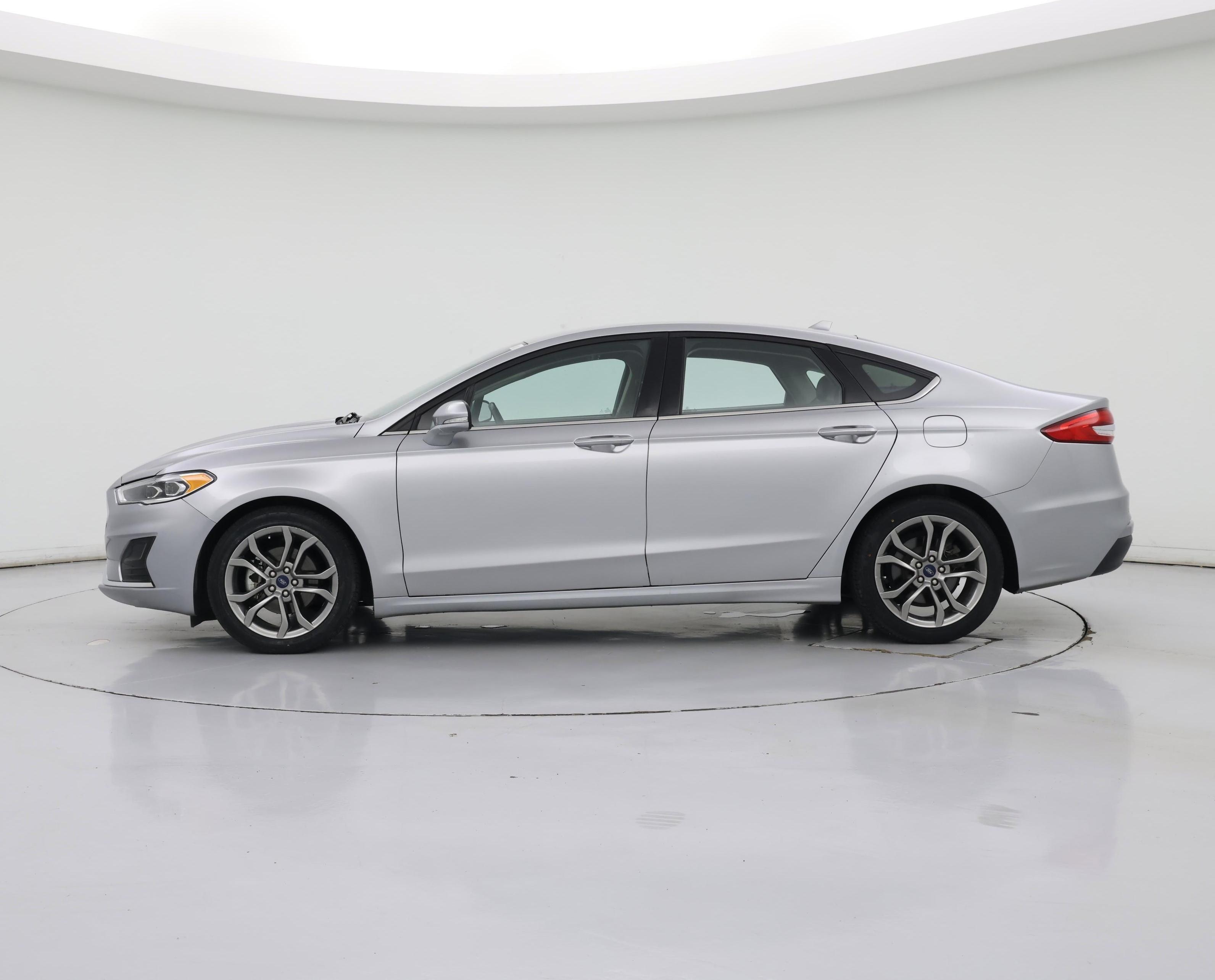 Thumbnail: 2020 Ford Fusion - 3