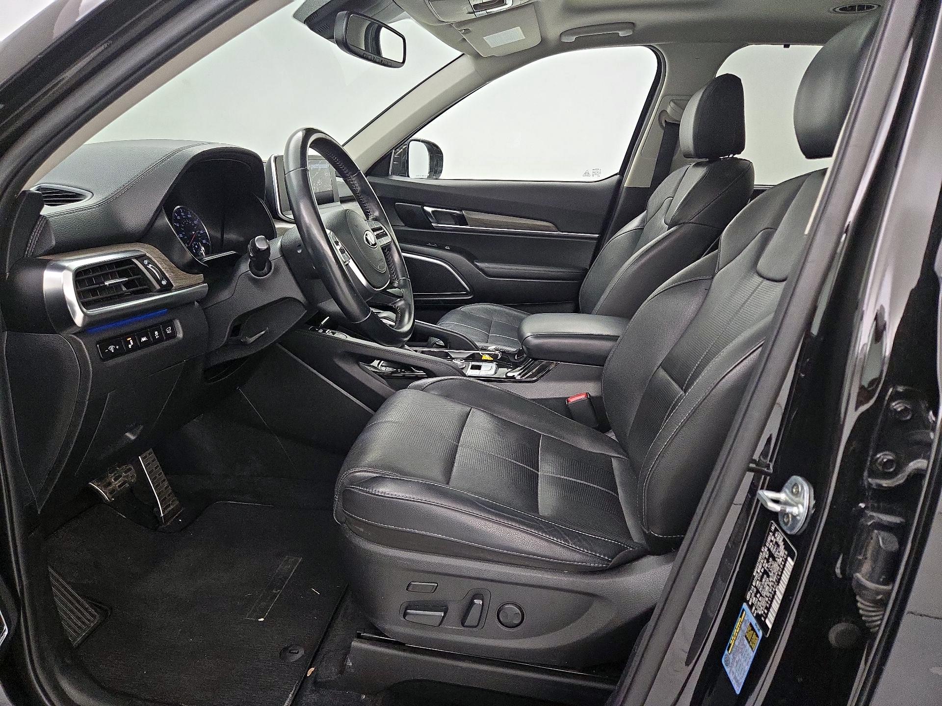 Thumbnail: 2020 Kia Telluride - 11