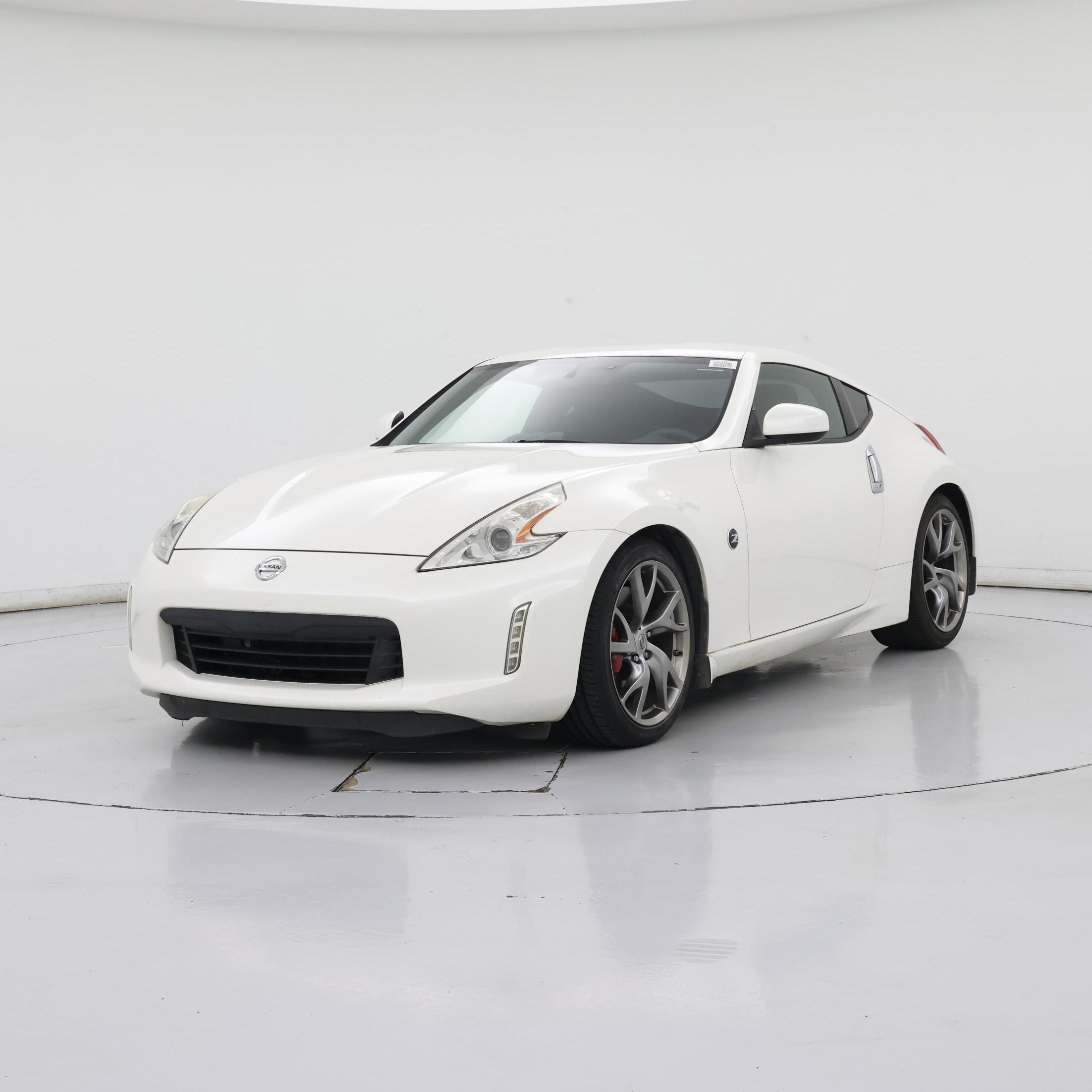 Thumbnail: 2015 Nissan Z - 4