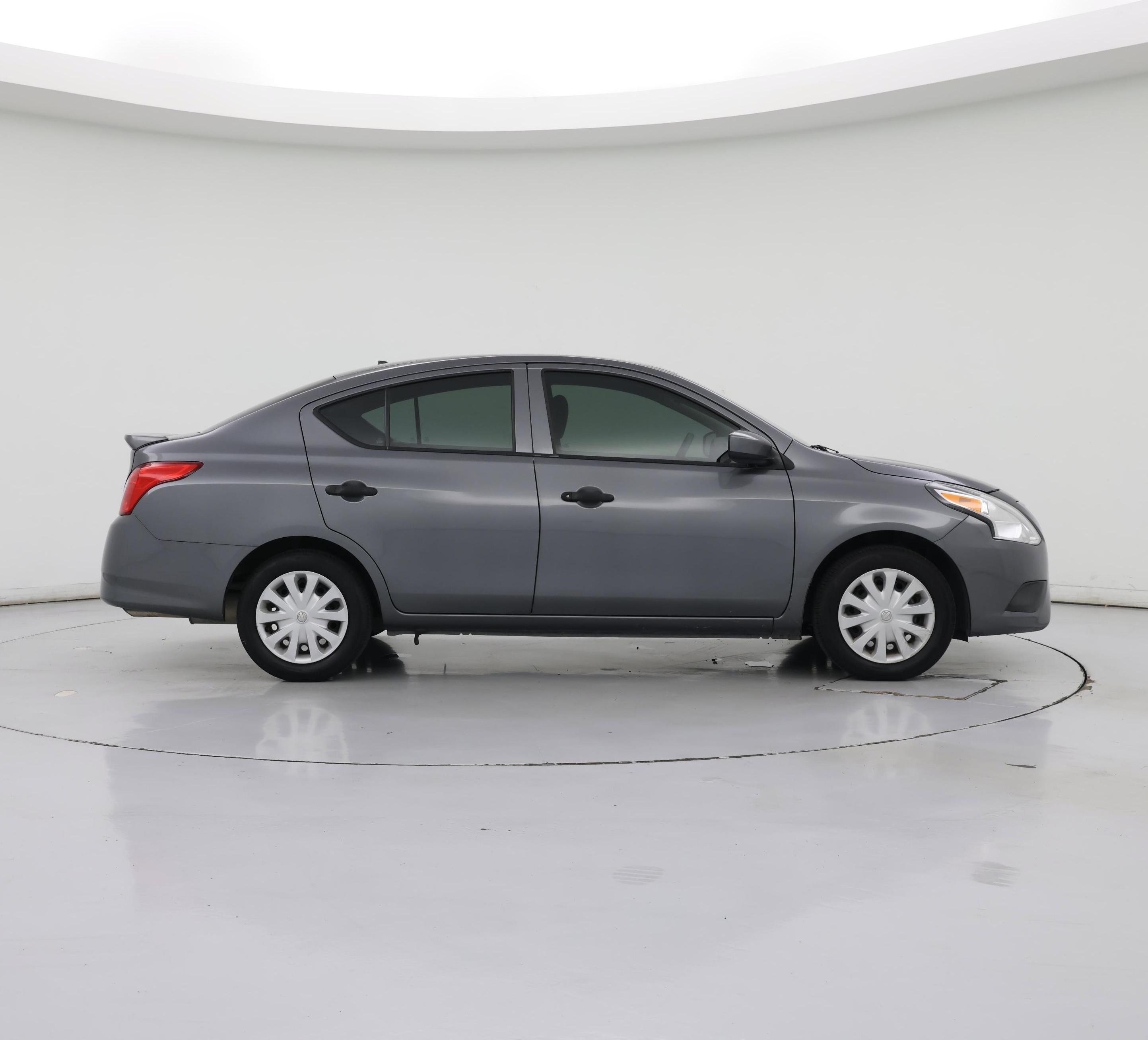 Thumbnail: 2018 Nissan Versa - 7